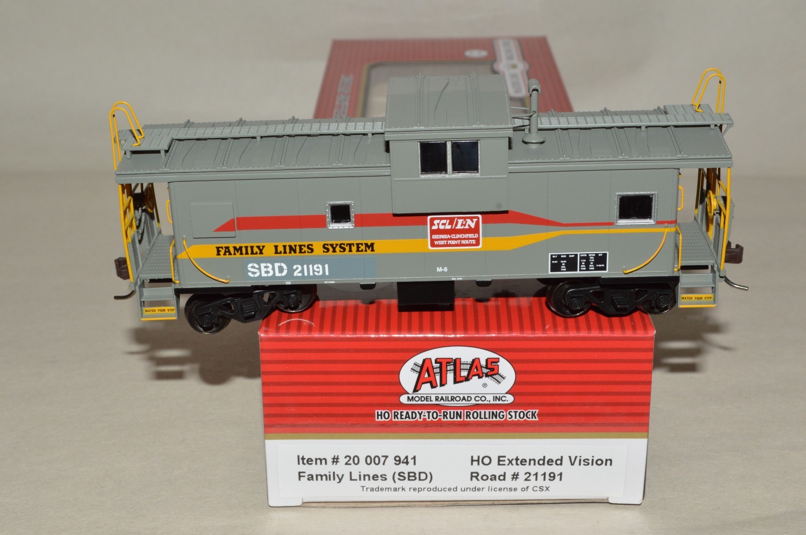 HO Atlas Master Seaboard Family Lines extended vision caboose car train 21191