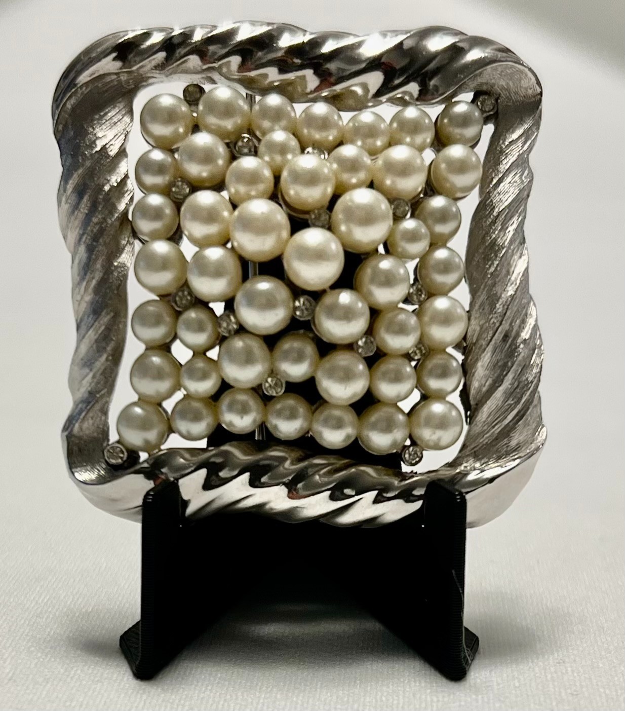 Vintage Crown Trifari Pearl and Silver Tone Brooch with Clear Rhinestones