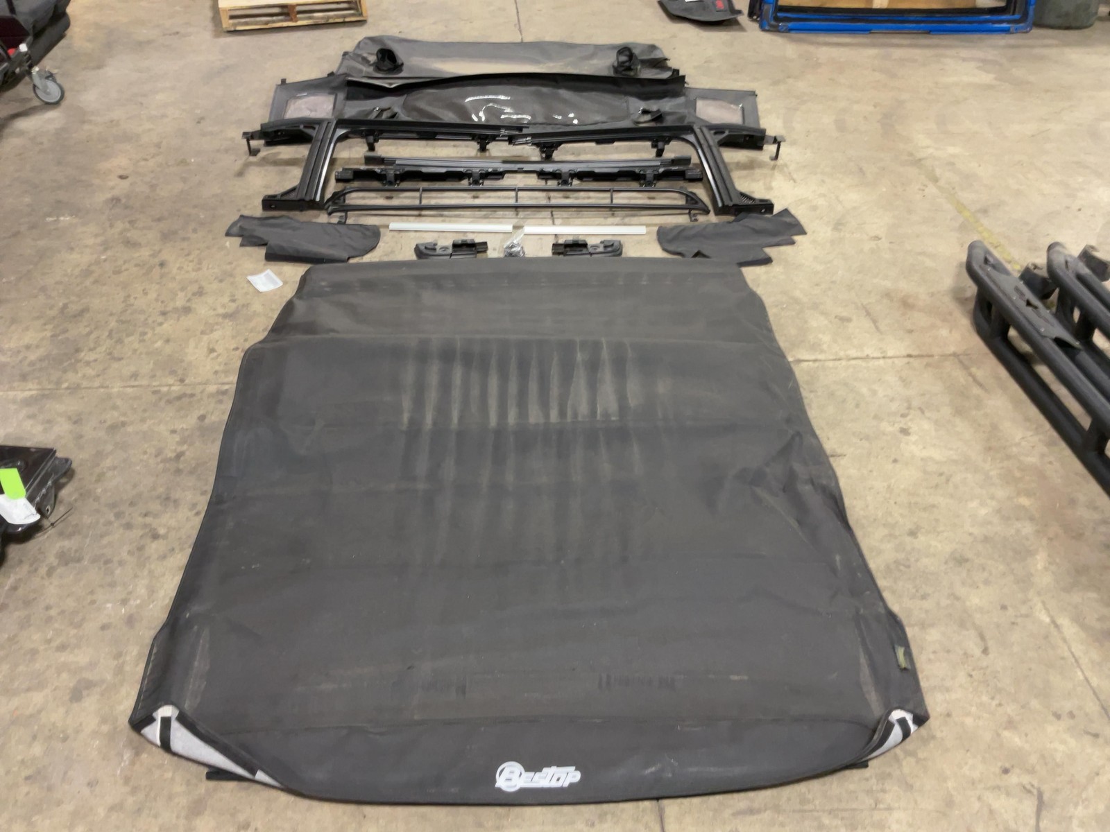 Jeep JL Wrangler JLU 4 Door Bestop Trektop Softop Compete Set 2018-2025 165513