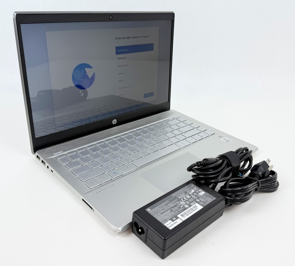 HP Pavilion 14-ce3064st 14