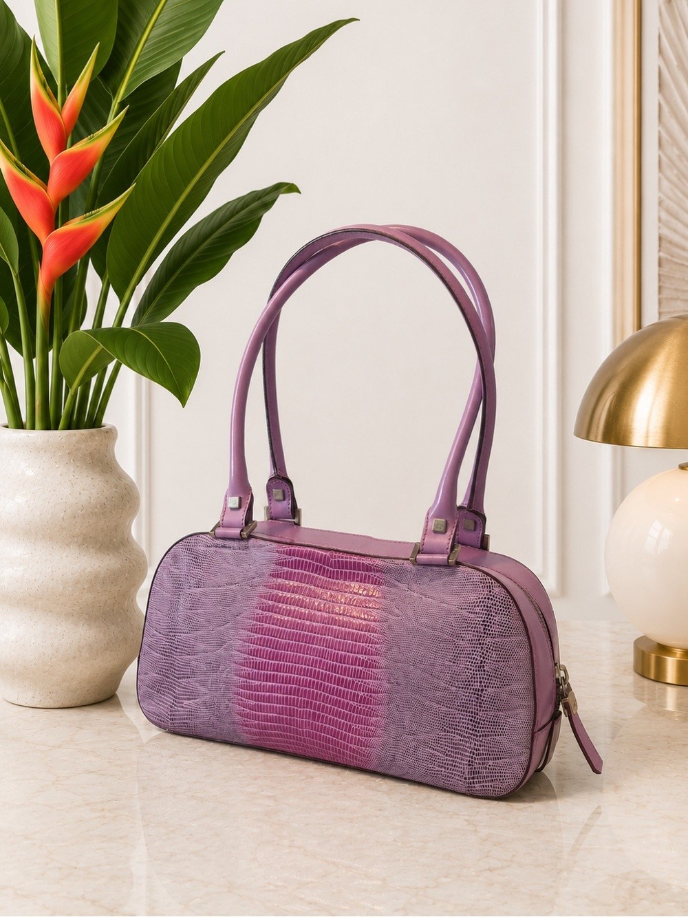 RARE Salvatore Ferragamo Tejus Lizard Purple Shoulder Bag - Vintage (80’s/90’s) RARE Salvatore Ferragamo Tejus Lizard Purple Shoulder Bag - Vintage (80’s/90’s)