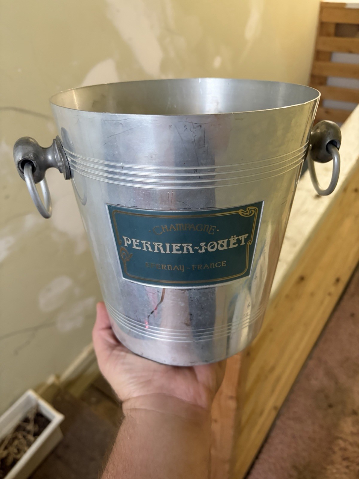 Perrier-Jouët Vintage Champagne Silver Metal Ice Bucket w/ Handles 9x8 in Perrier-Jouët Vintage Champagne Silver Metal Ice Bucket w/ Handles 9x8 in