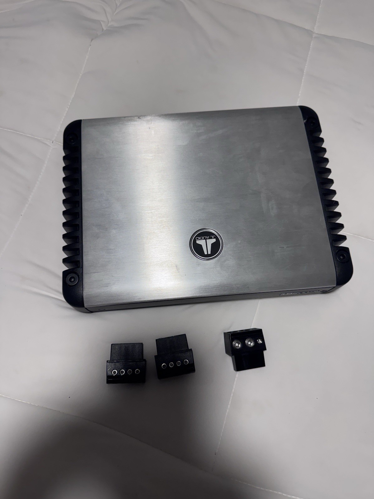 USED JL AUDIO HD600/4 CAR AUDIO AMPLIFIER 600/4 HD amp
