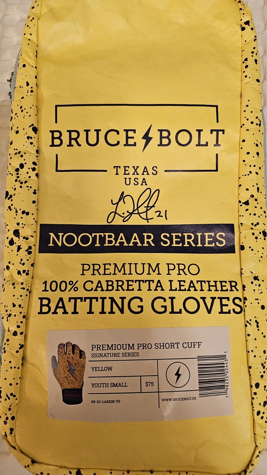 Bruce Bolt Premium Pro Short Cuff Youth Small Cabretta Leather Batting Gloves Bruce Bolt Premium Pro Short Cuff Youth Small Cabretta Leather Batting Gloves