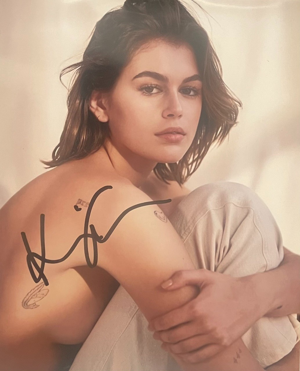 Babylon KAIA GERBER SEXY SIGNED 8x10 PHOTO