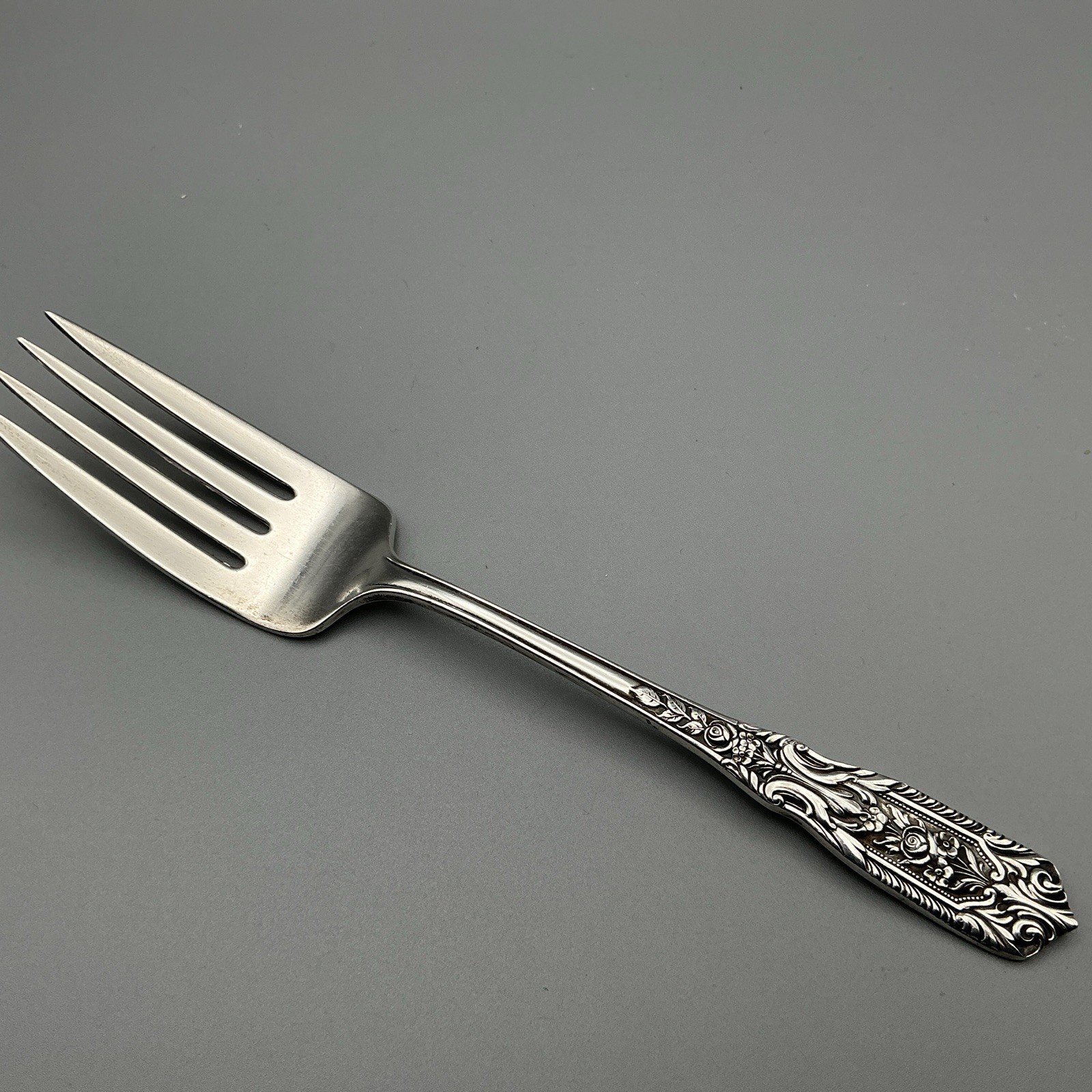 MILBURN ROSE- WESTMORLAND STERLING COLD MEAT FORK- 8” MILBURN ROSE- WESTMORLAND STERLING COLD MEAT FORK- 8”