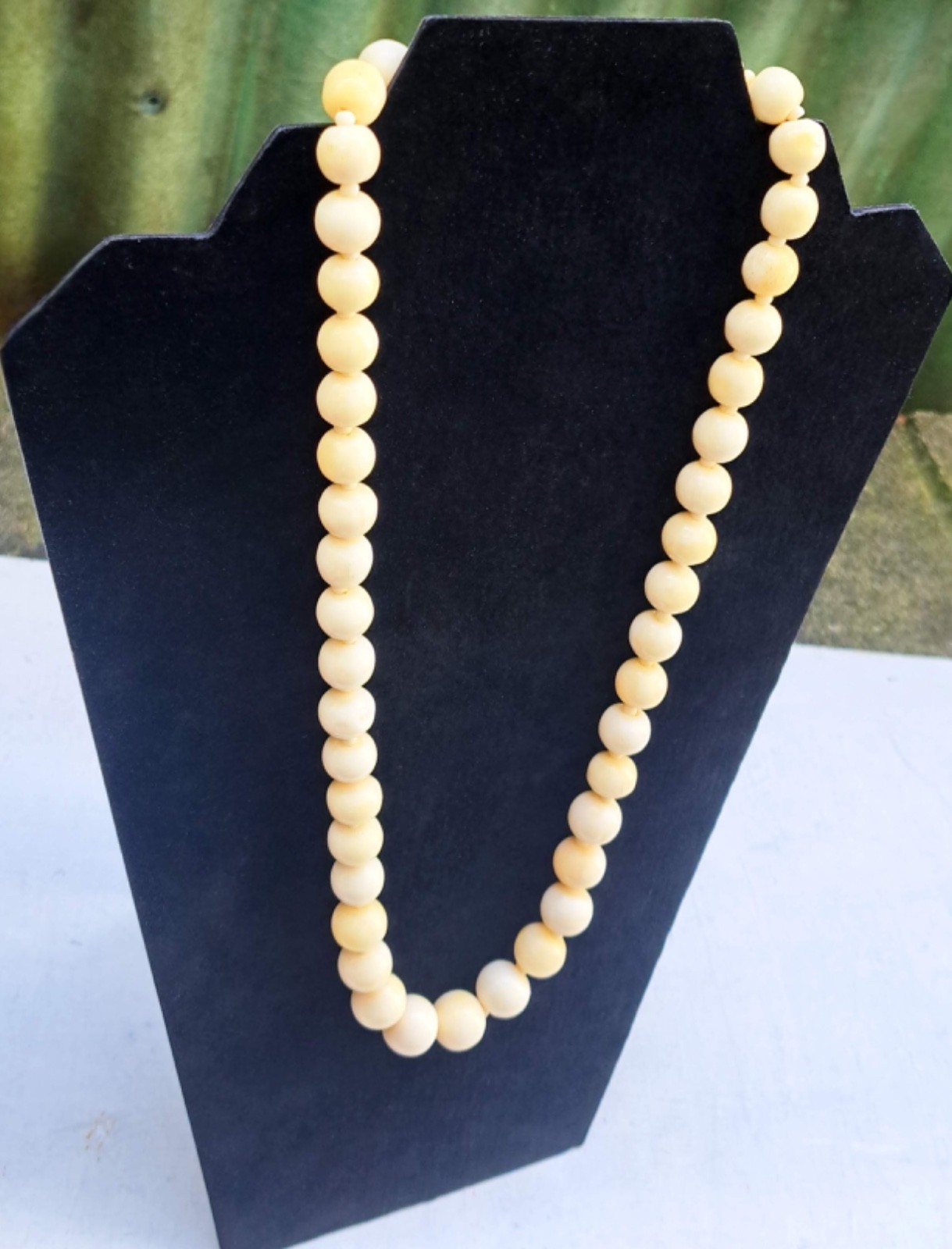 Antique Hand Carved Graduated Bead Necklace 23