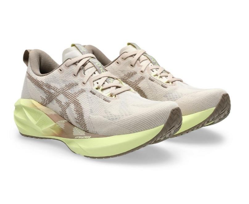 Asics Novablast 5 Men Shoe Casual Sneaker US 9.5 No Box Asics Novablast 5 Men Shoe Casual Sneaker US 9.5 No Box
