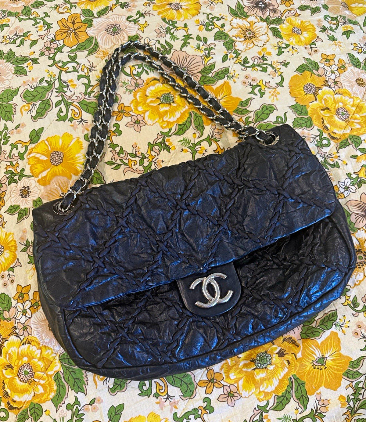 CHANEL ULTRA STITCH FLAP BAG CHANEL ULTRA STITCH FLAP BAG