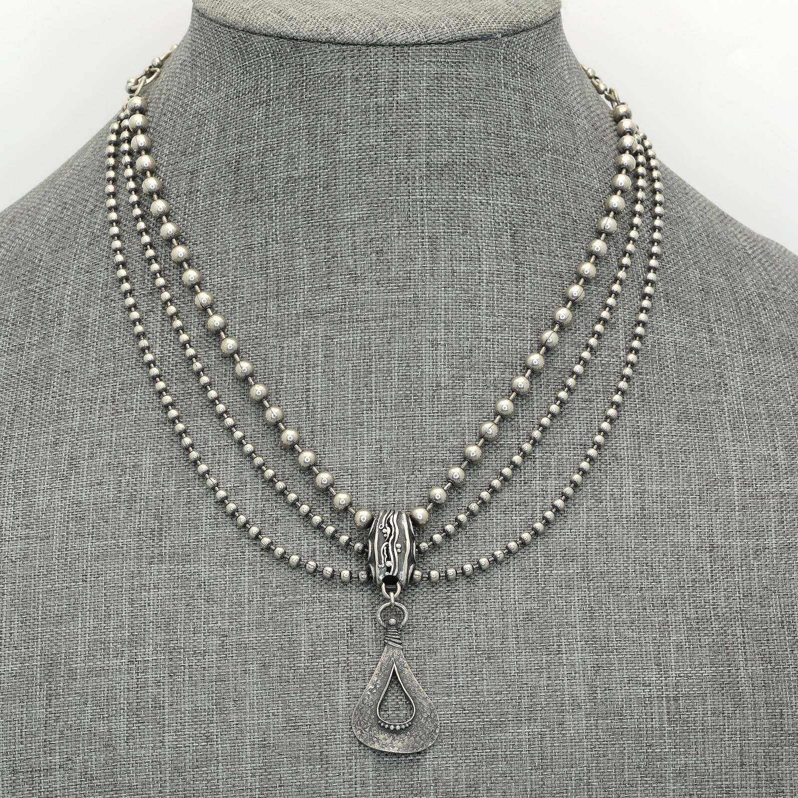 Retired Silpada Sterling 3-Strand Bead Chain Cascading Necklace N1900 47 Grams Retired Silpada Sterling 3-Strand Bead Chain Cascading Necklace N1900 47 Grams