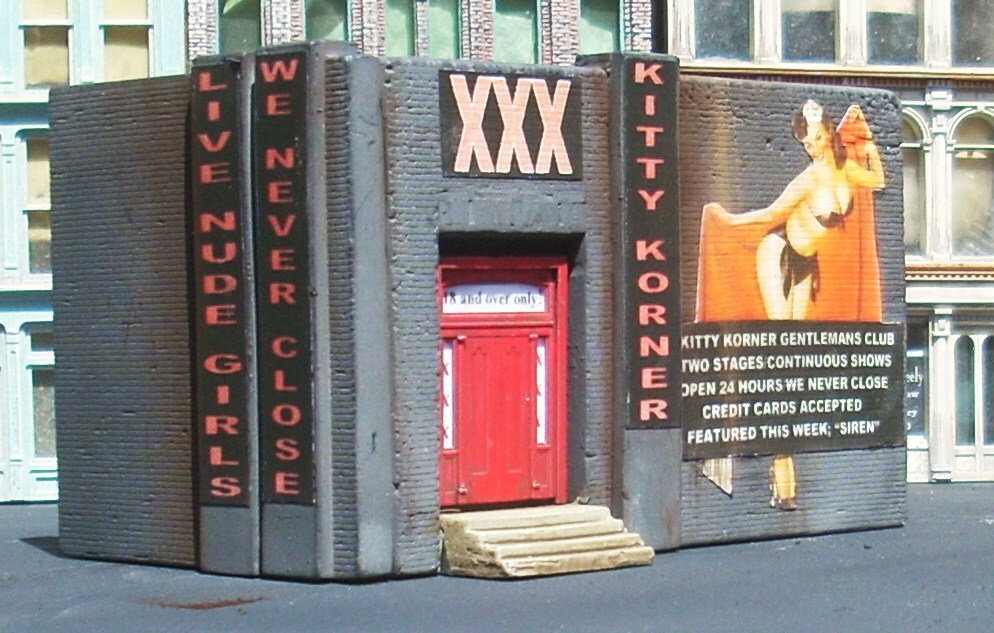 Downtown Deco N Scale Building Kit Kitty Korner XXX Club 