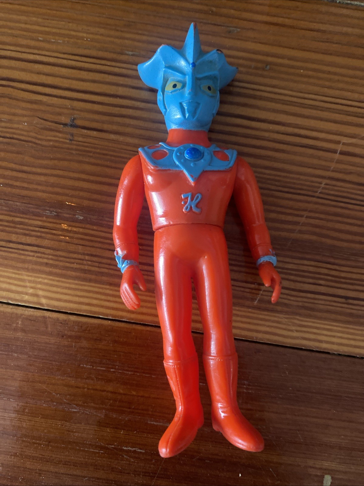 BULLMARK vintage Japan ULTRAMAN LEO 5.25\