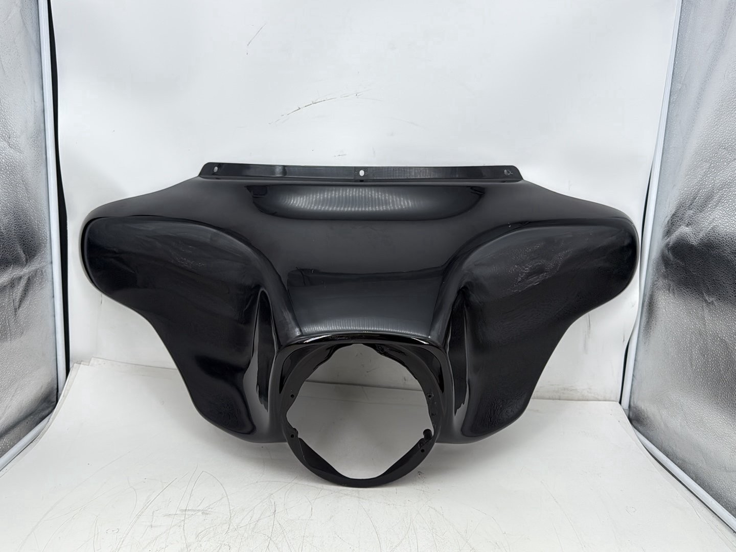 2000 Harley Touring Electra Glide Ultra OEM Front Outer Batwing Fairing Cover