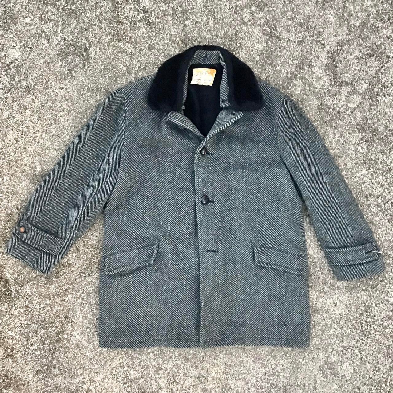 Vintage 1950s Lord & Taylor Men\'s Black and Grey Coat Vintage 1950s Lord & Taylor Men\'s Black and Grey Coat