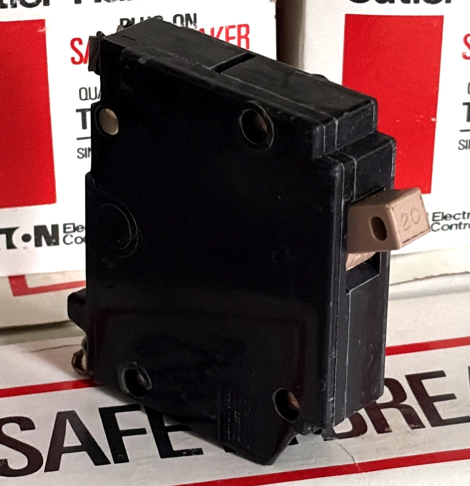 (1 ct.) CH120 Cutler-Hammer CH 1 Pole 20 Amp METAL FOOT Flat Top (No notch) NEW