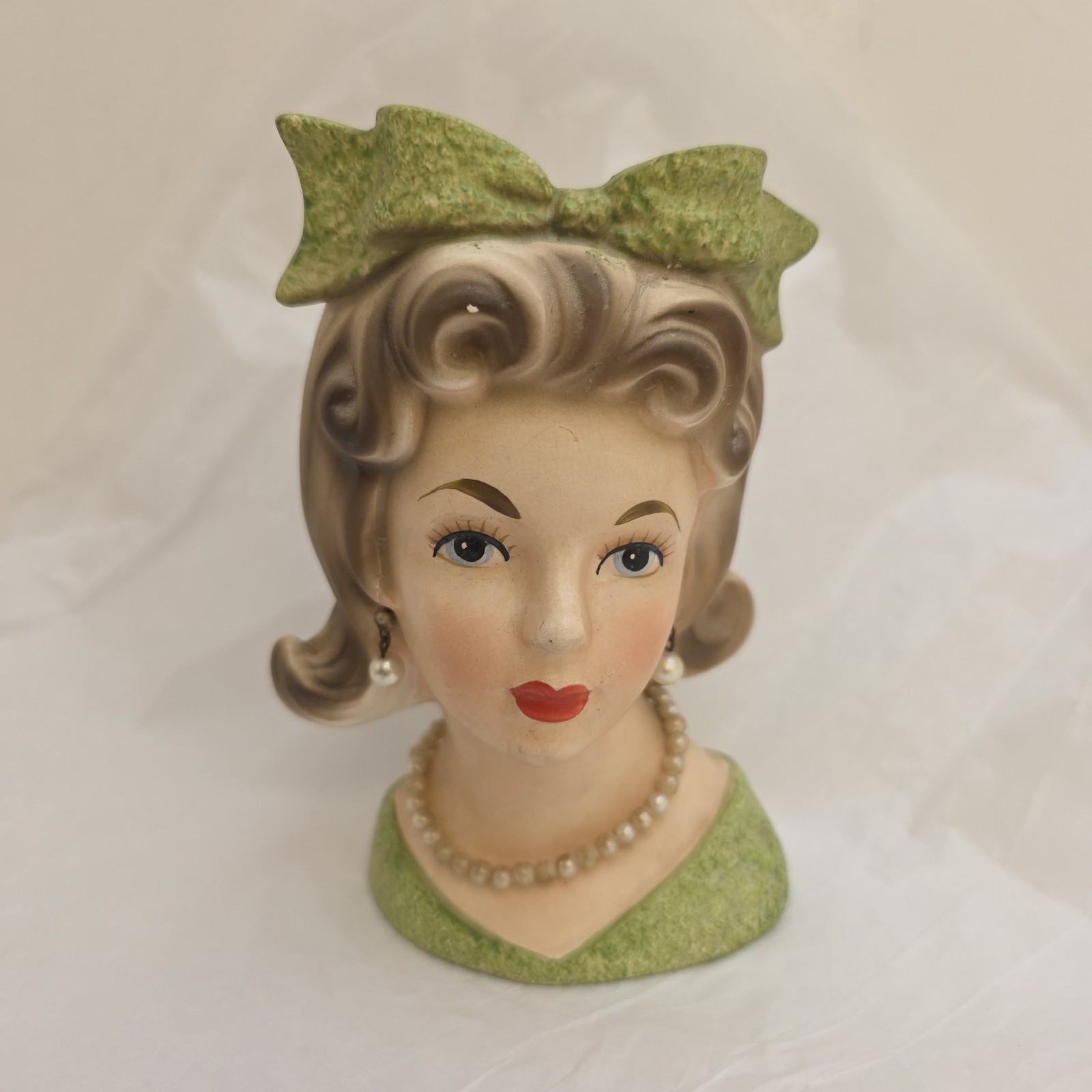 VTG RELPO Lady Head Vase K1696 Green Bow Pearls Earrings Japan 5.5