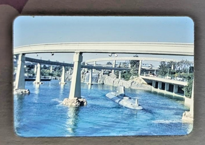 Vintage Disneyland 1959 35mm Slide Rare, Excellent Condition Vintage Disneyland 1959 35mm Slide Rare, Excellent Condition