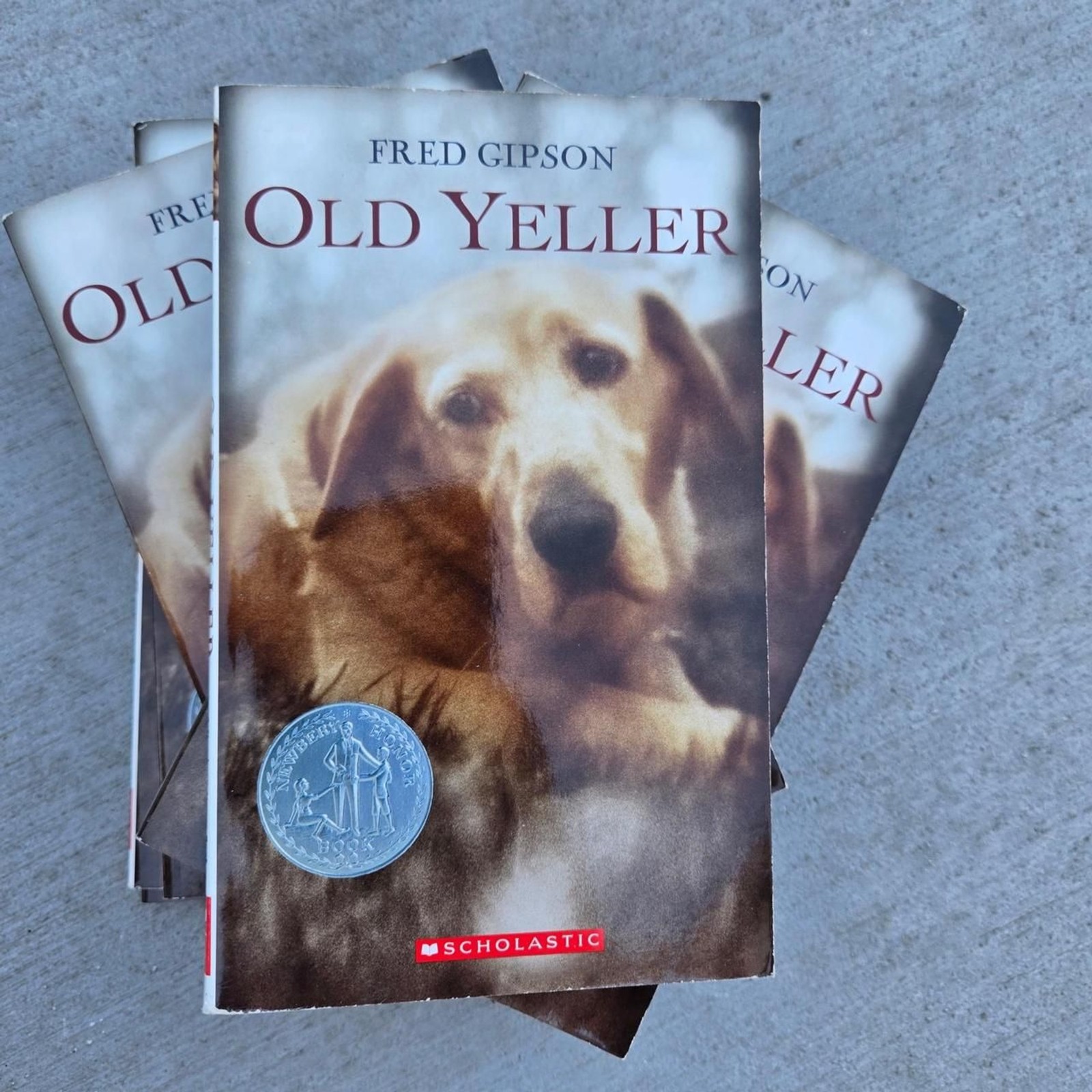 7 Copies of Old Yeller by Fred Gipson (Scholastic Editions)