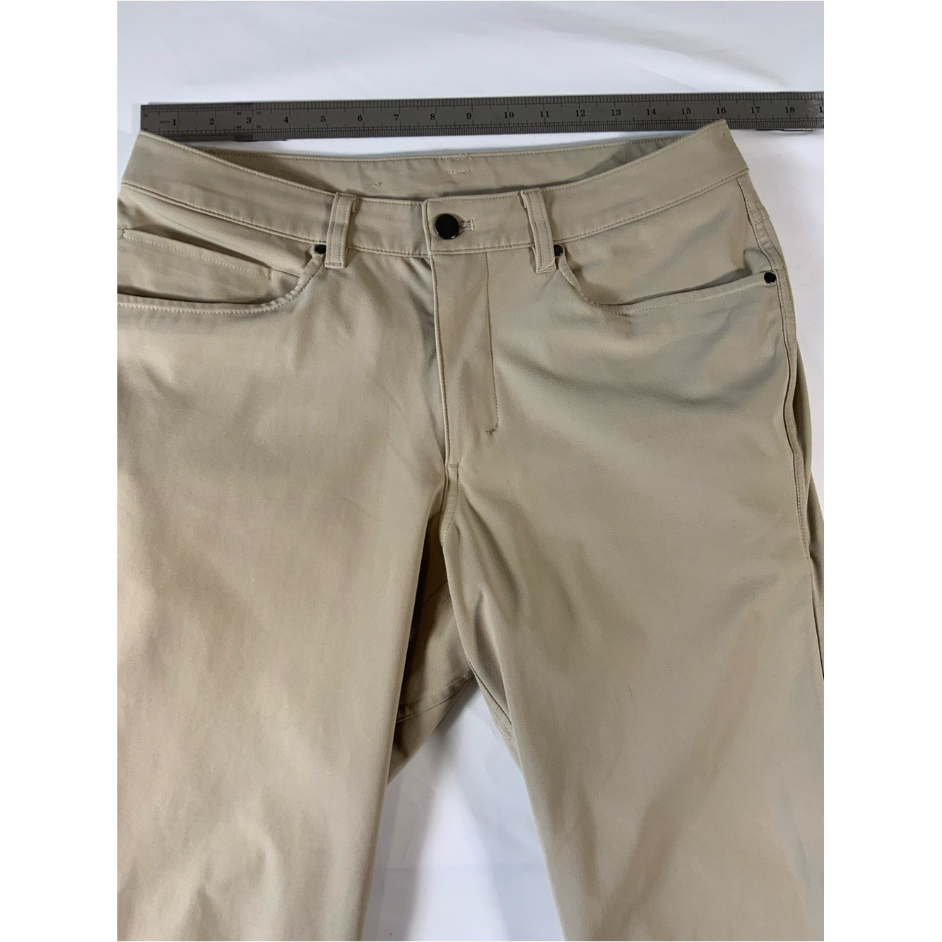 Lululemon Athletica Mens Slim Chino Pants Light Beige Tan Size 31x30