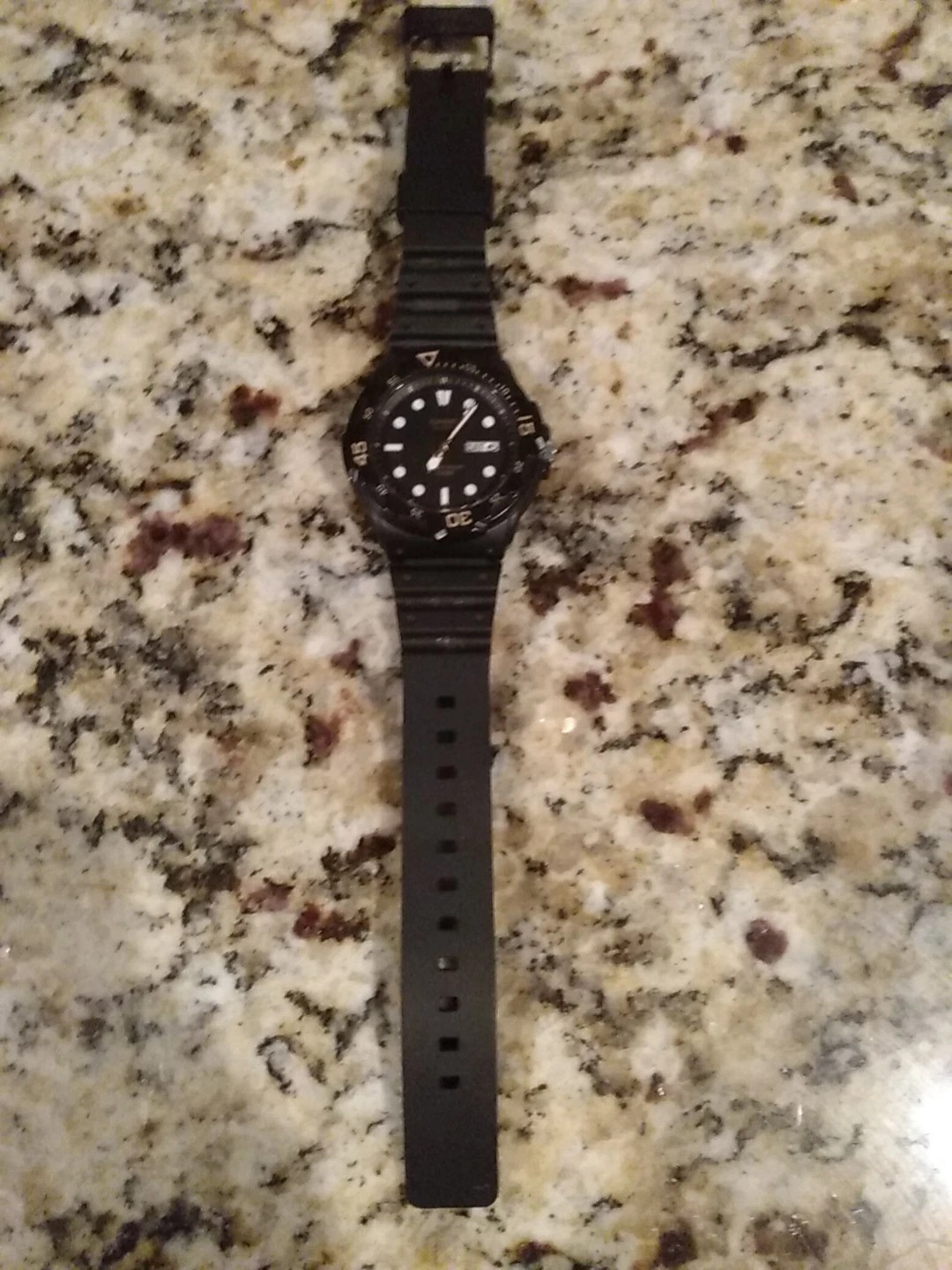 Casio MRW-200H-1EVDF Black Watch | Module 5125