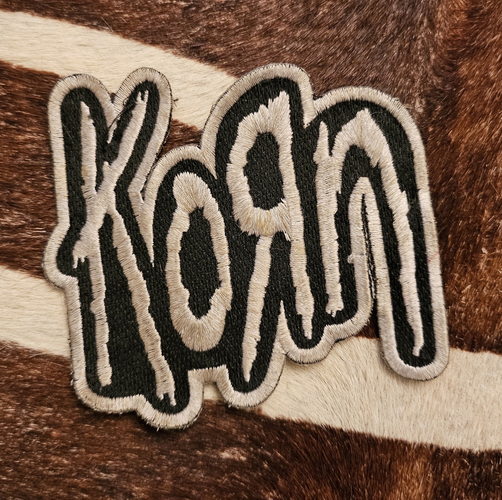 Y2K Vintage KoRn Patch 2003 Giant Lougefly Embroidered Nu Metal Band Patch Y2K Vintage KoRn Patch 2003 Giant Lougefly Embroidered Nu Metal Band Patch