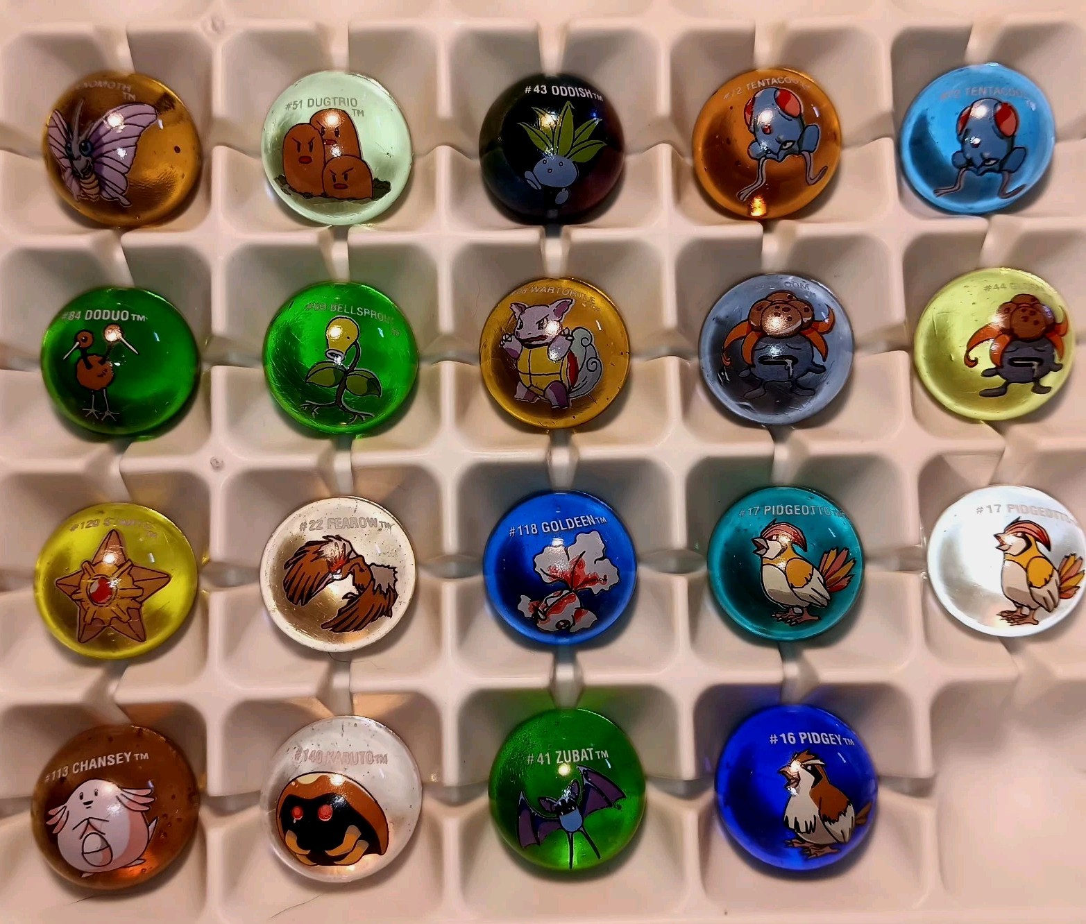 Vintage Pokémon Marbles. With Display. 19 Marble Lot. Toy Biz. 1 Hologram 