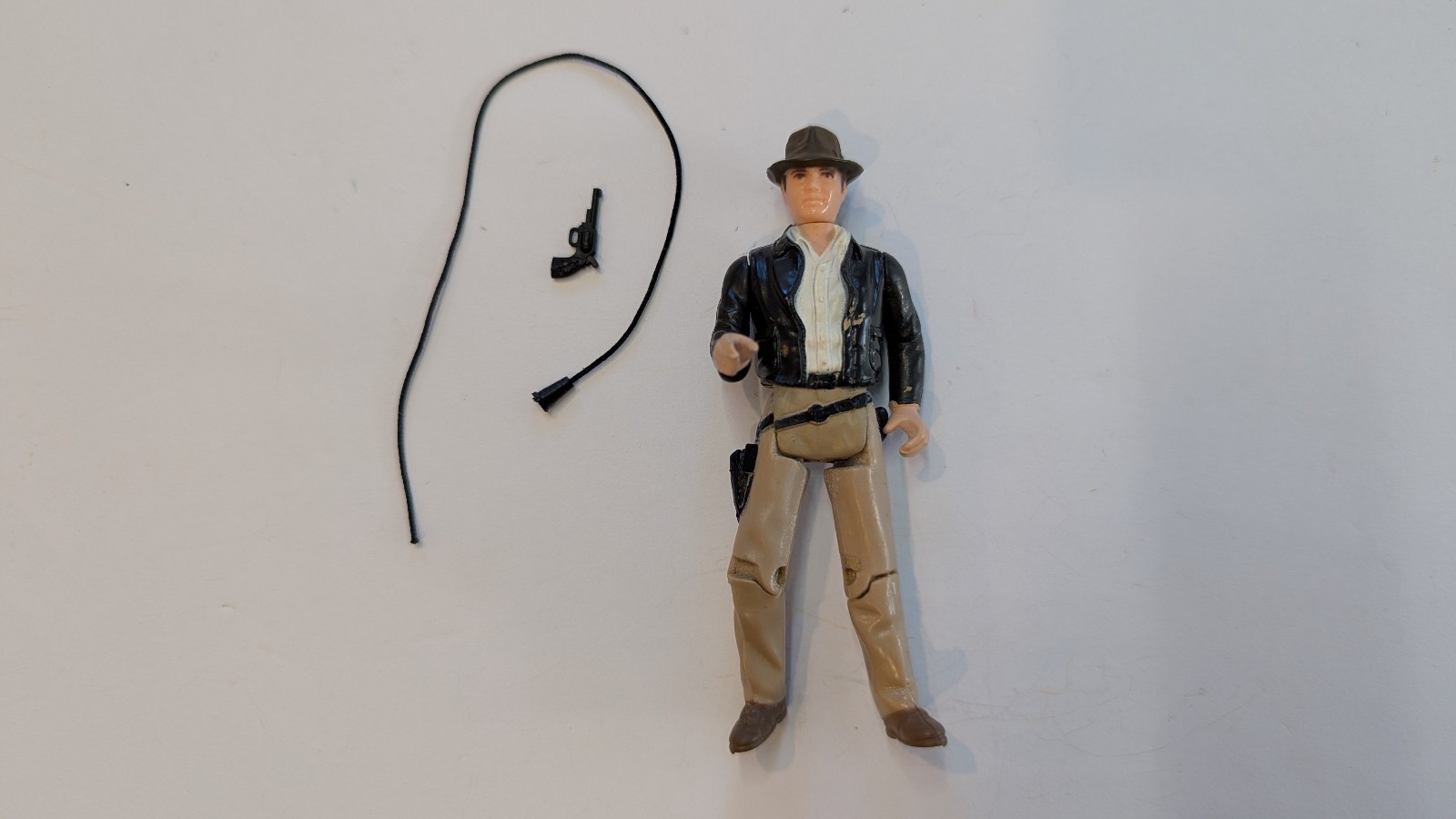 Vintage Indiana Jones Raiders of the Lost Ark Action Figure Kenner Complete