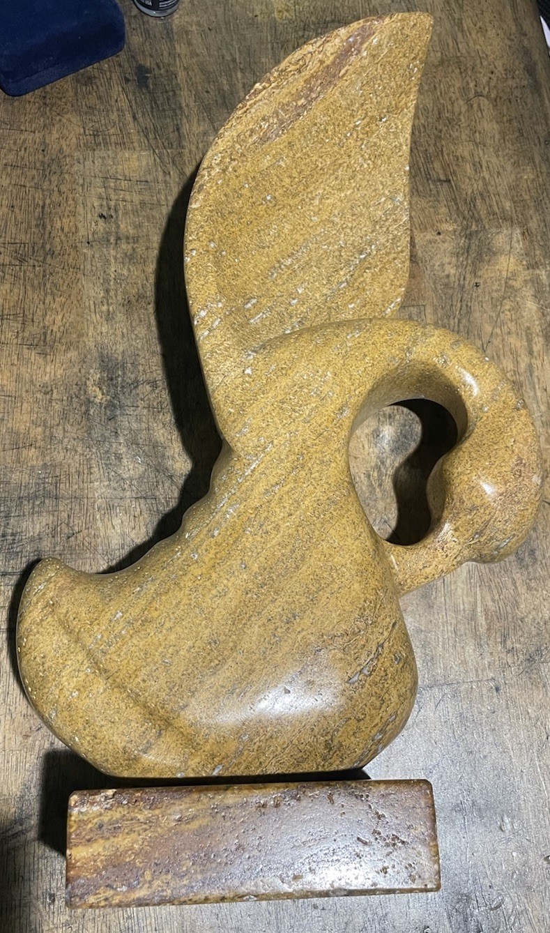 Swan soapstone sculpture by the artist Marcio Lyra Swan soapstone sculpture by the artist Marcio Lyra