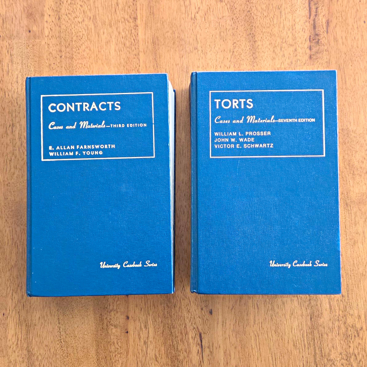 Foundation Press Contracts 3rd & Torts 7th Cases & Materials HC Casebook Foundation Press Contracts 3rd & Torts 7th Cases & Materials HC Casebook