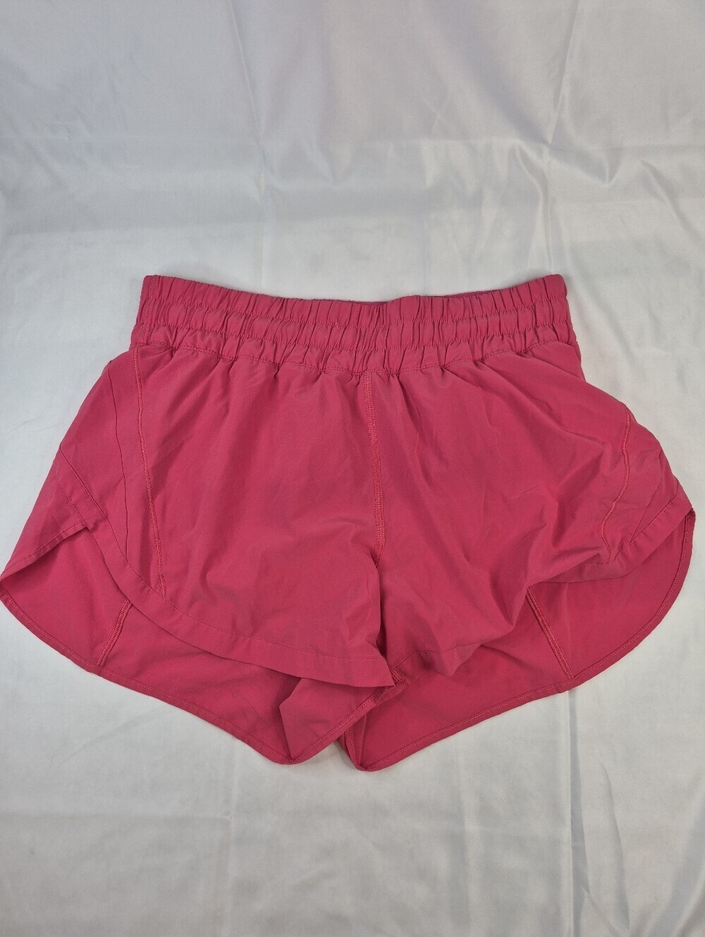 Lululemon Hotty Hot Low-Rise Lined Shorts Pink Women\'s Size 10 Running Athletic