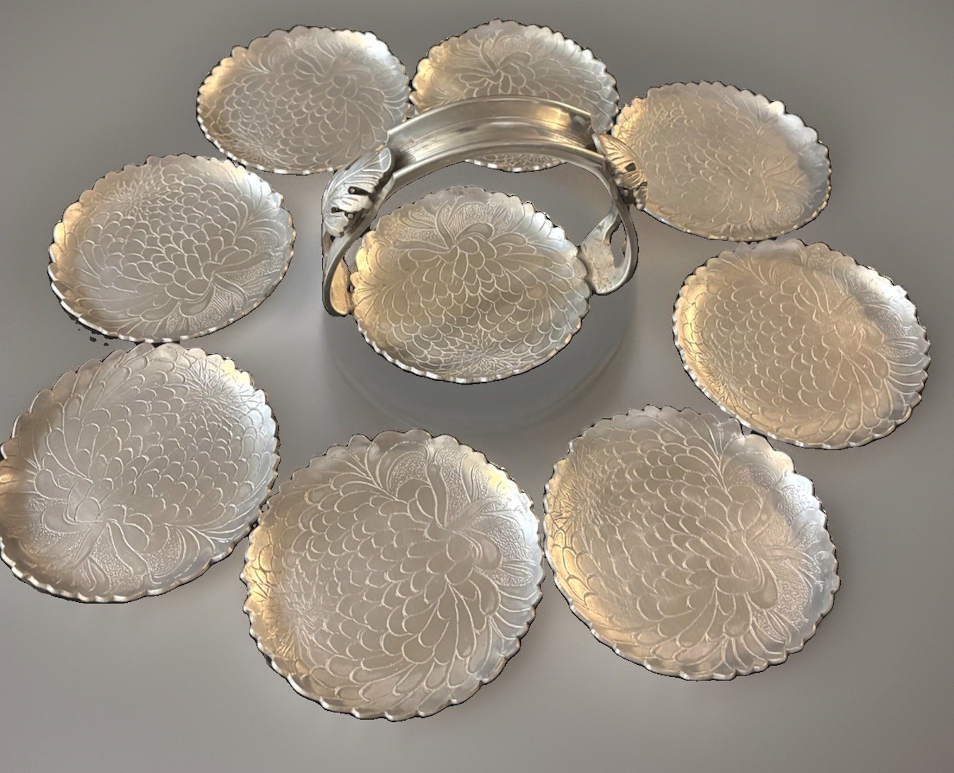 Continental Silver Co., Inc. Vintage Floral Round Coasters 8pc Holder
