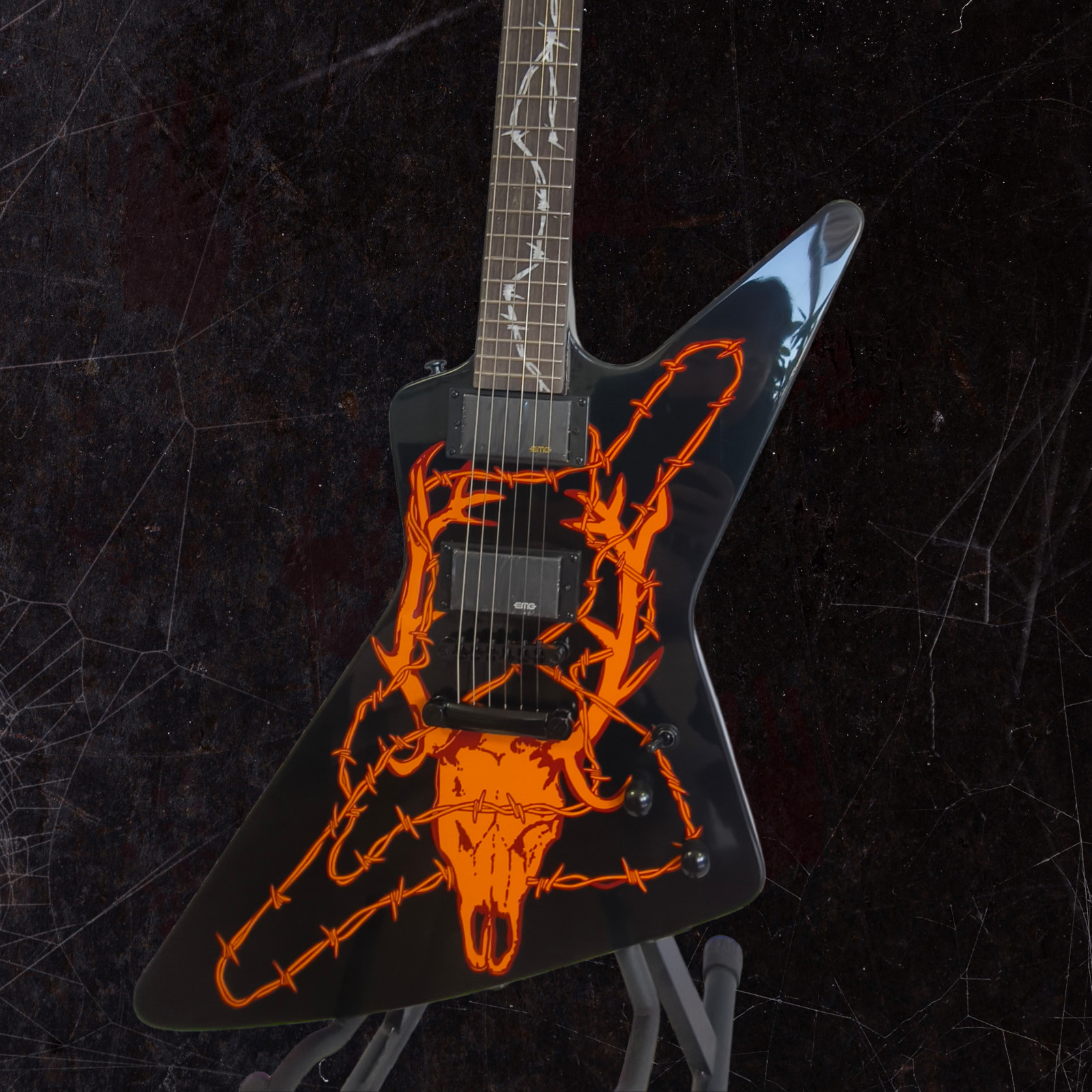 US Metallica’s James Hetfield MX-250 Electric guitar Custom Elk Skull Artwork US Metallica’s James Hetfield MX-250 Electric guitar Custom Elk Skull Artwork