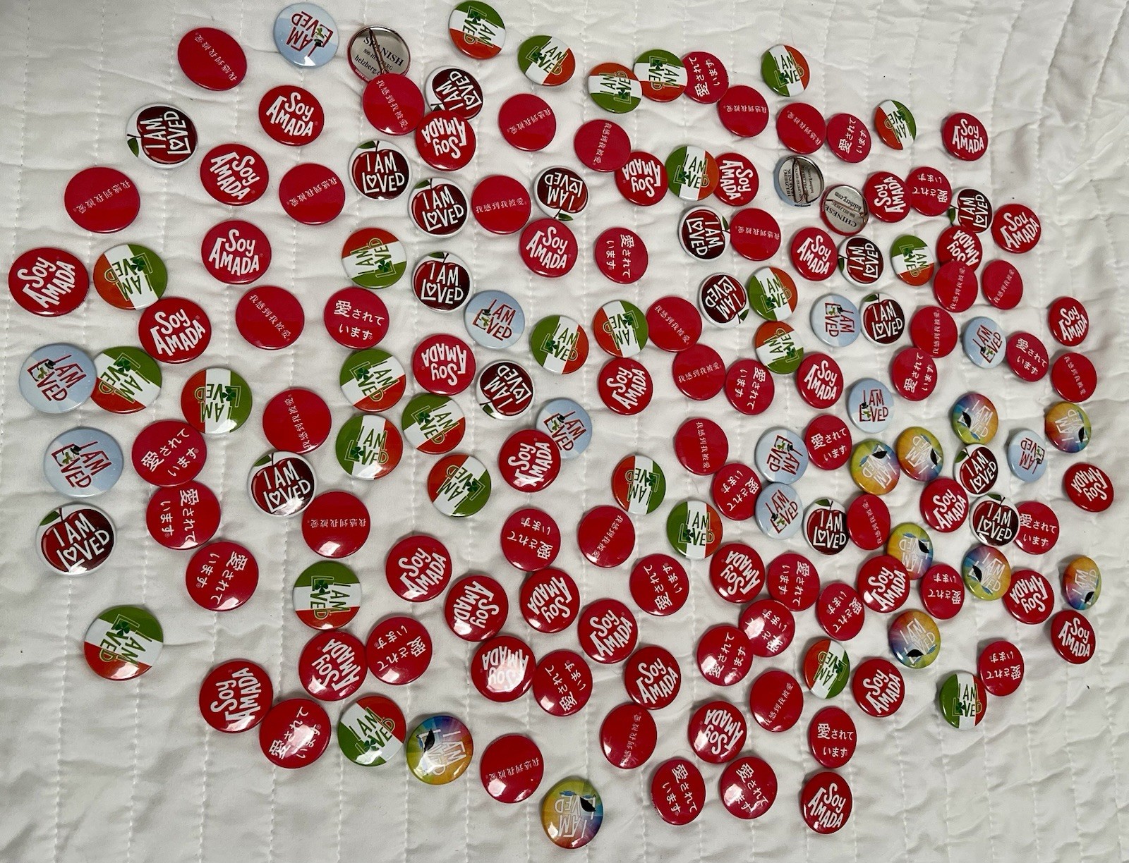 Helzberg I Am Loved Pins Lot Foreign Languages Spanish Japanese Chinese Vintage Helzberg I Am Loved Pins Lot Foreign Languages Spanish Japanese Chinese Vintage