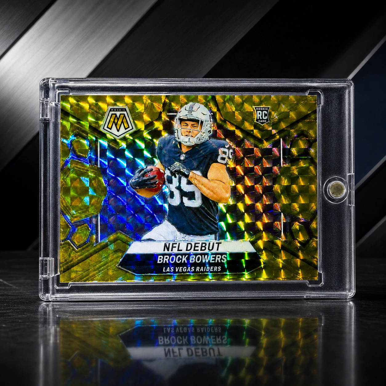 Brock Bowers RARE GOLD REFRACTOR ROOKIE SP PANINI MOSAIC PRIZM NFL DEBUT RC SSP