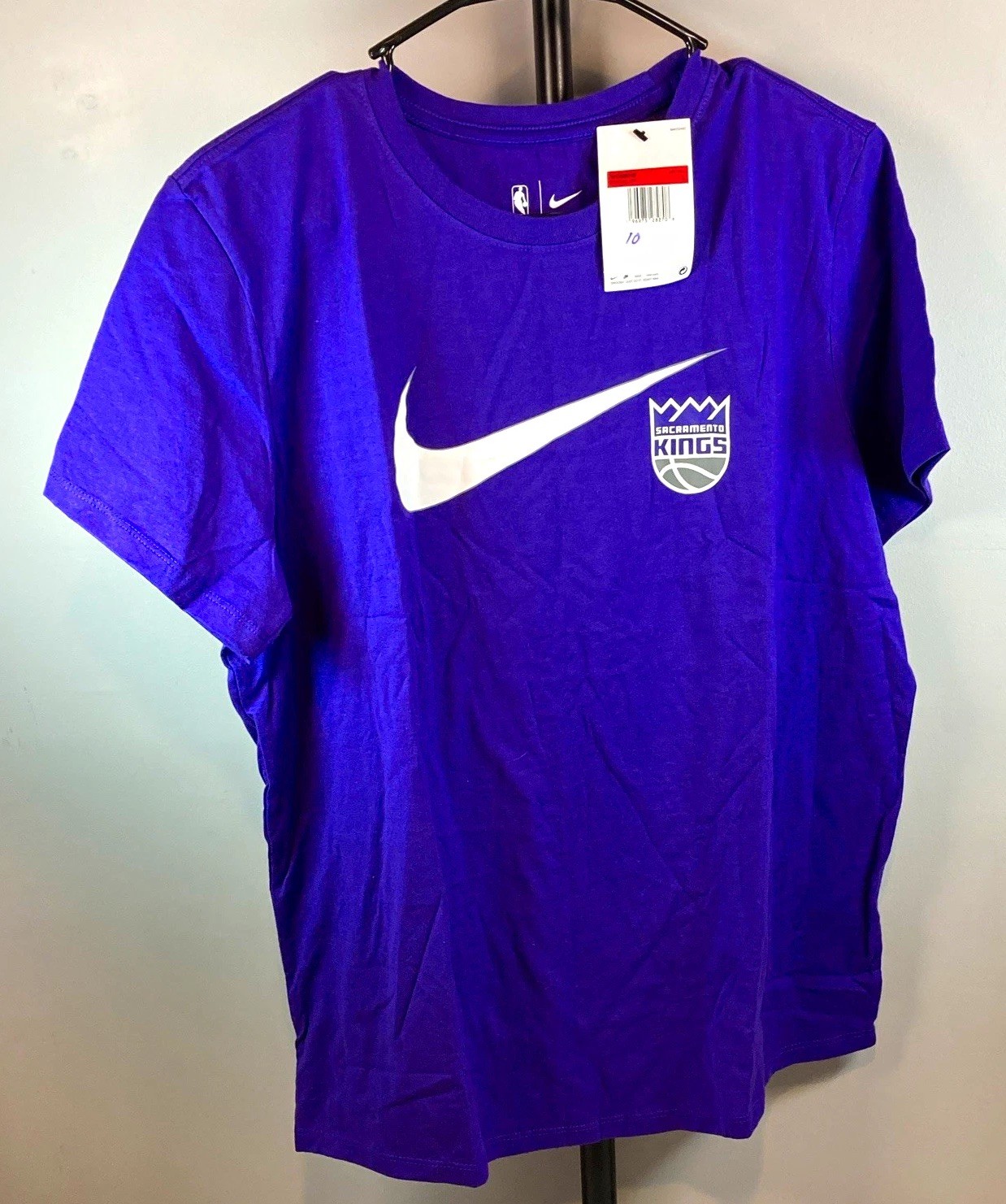 Nike Sacramento Kings NBA The Nike Tee Shirt Purple Women’s L