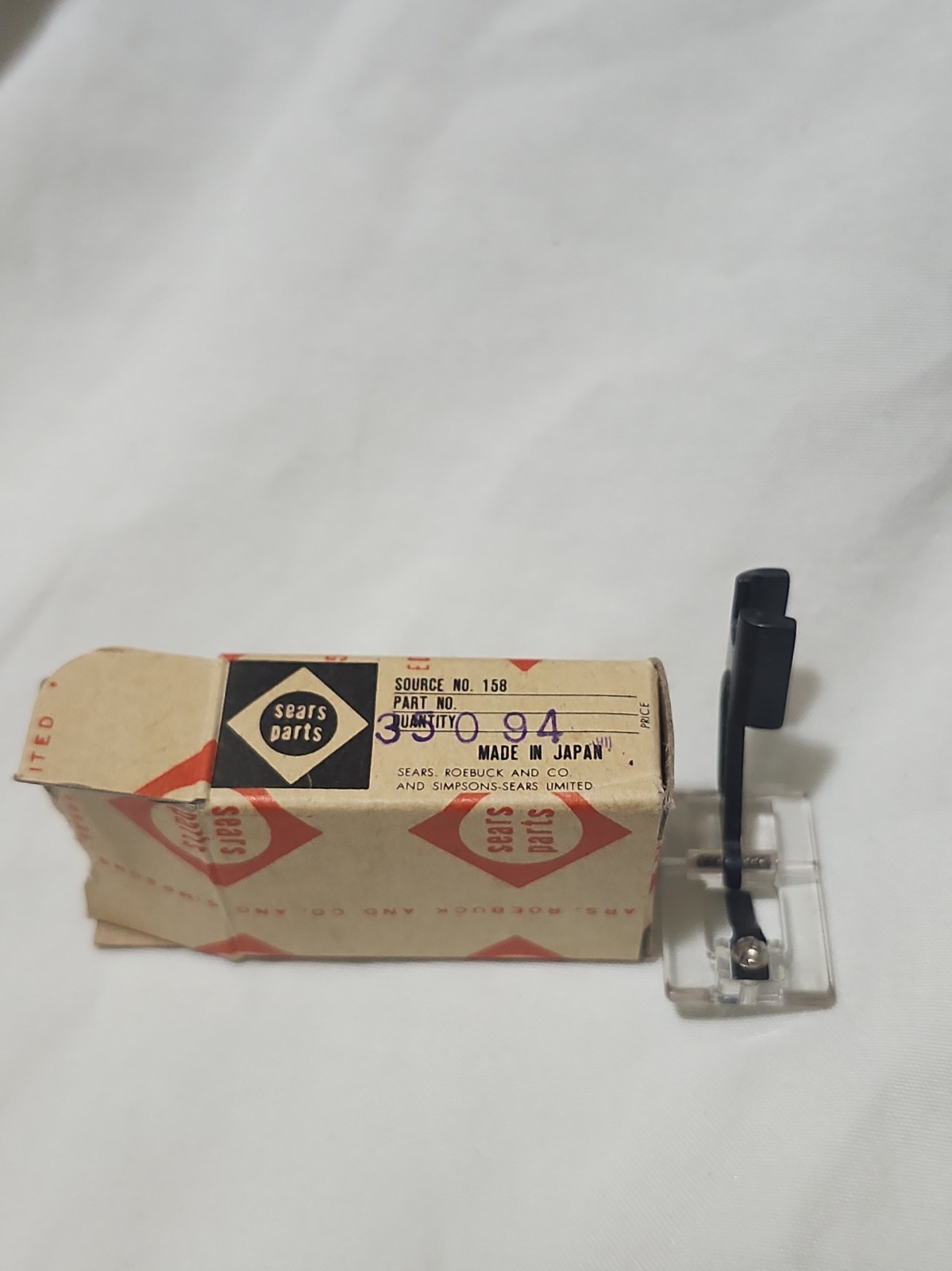 Vintage Kenmore Pressure Feet With Case