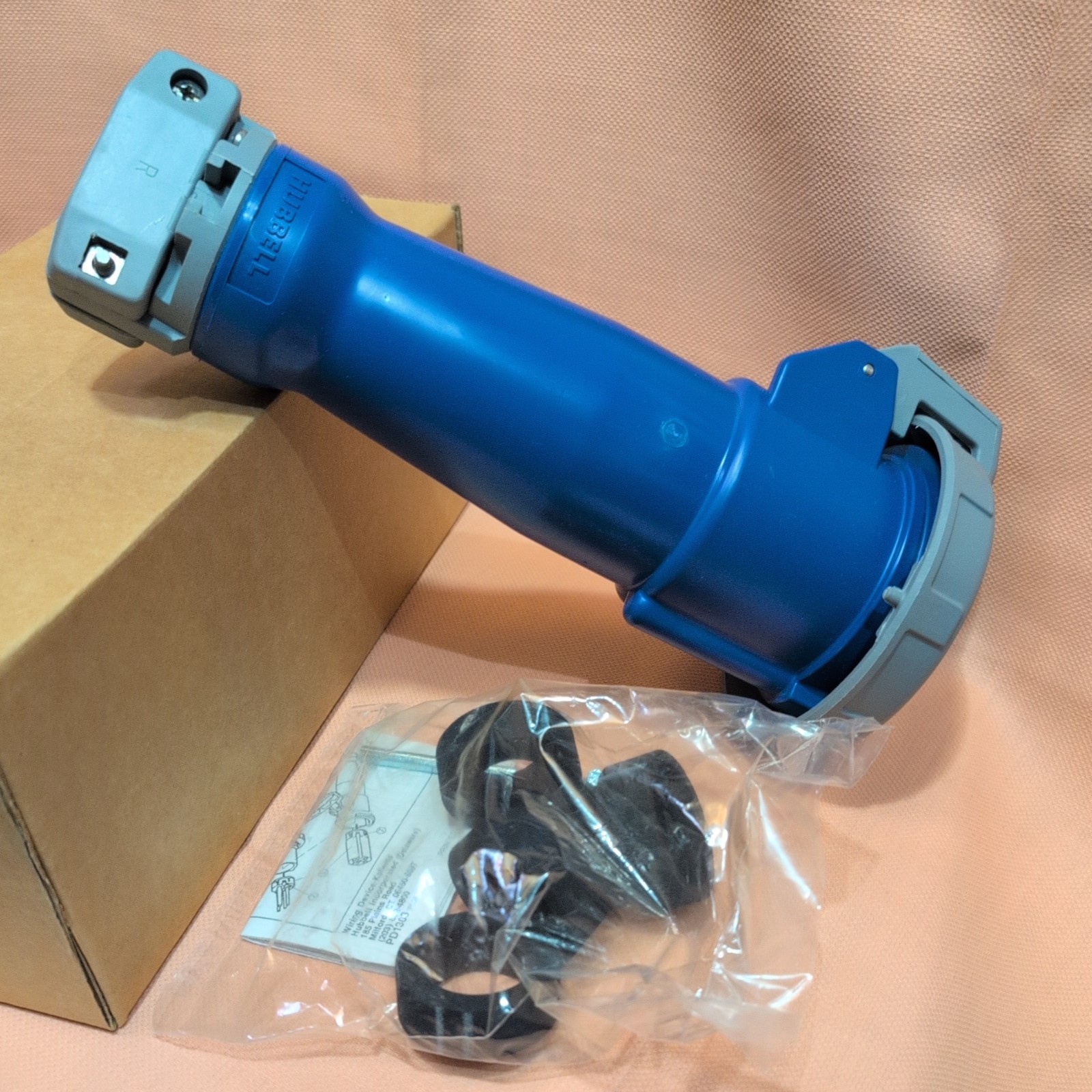 ⭐ Hubbell HBL460C9W HBL IEC Pin And Sleeve Watertight Connector 60A 250V