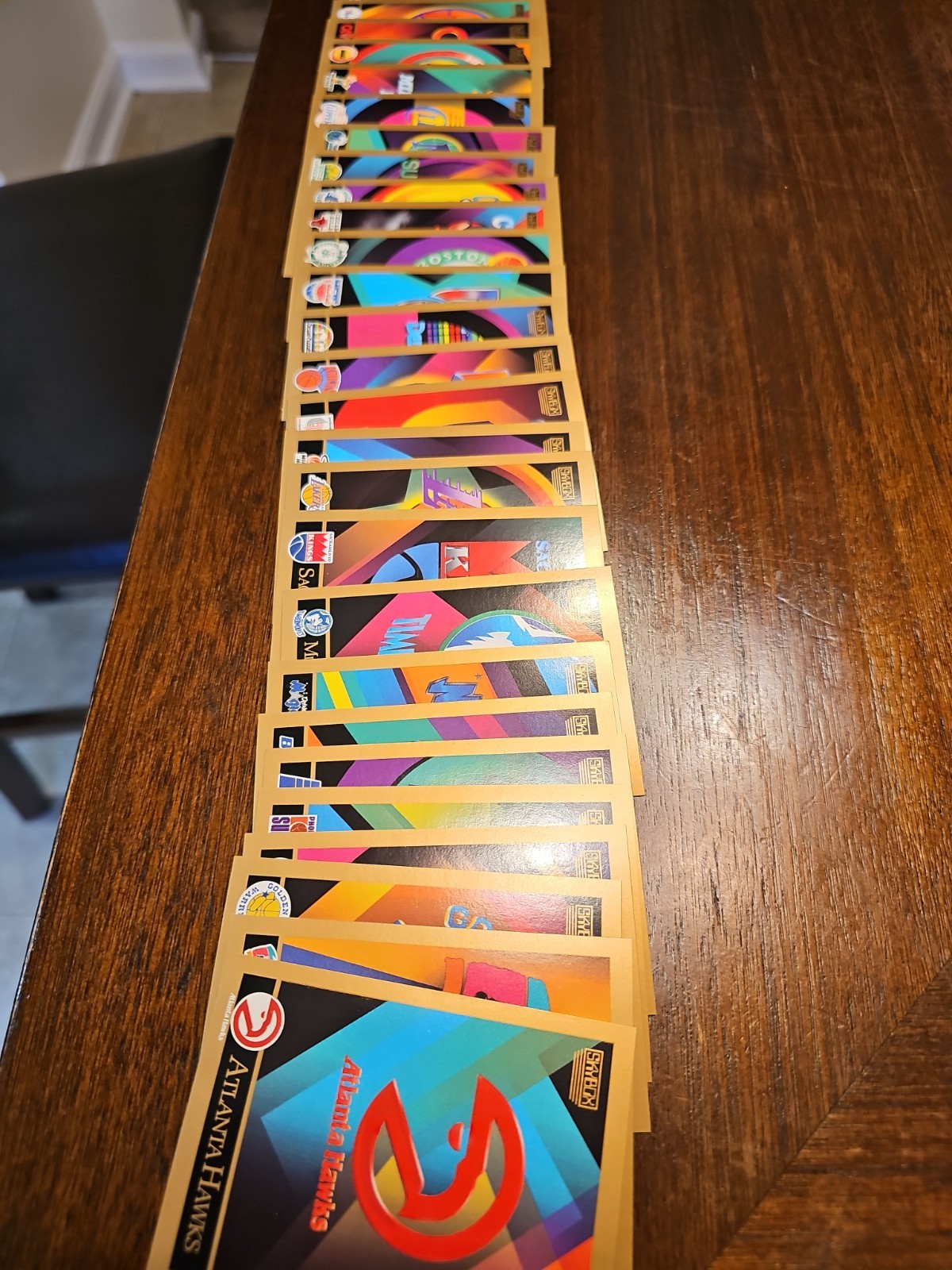 (27) Skybox NBA 1990 TEAM LOGO Complete Set Basketball Cards Excellent Condition