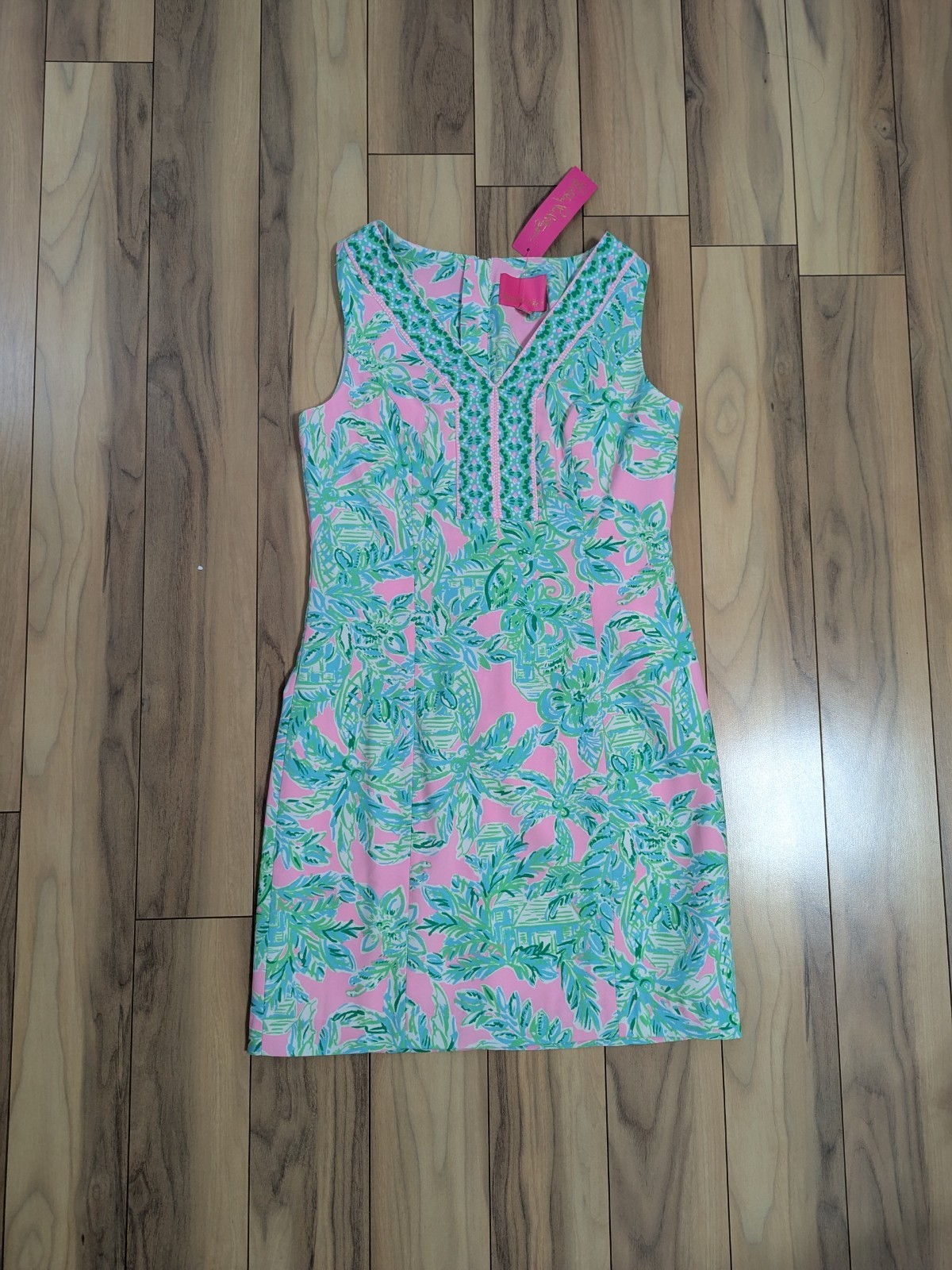 NWT Lilly Pulitzer Vivian Stretch Dress Mandevilla Baby Pink Sand Paradise Sz 4