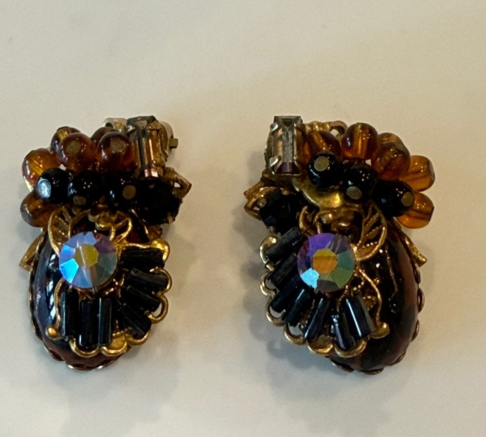 VTG Signed Robert Amber Brown AB Art Glass Rhinestone Clip Earrings Gold Tone