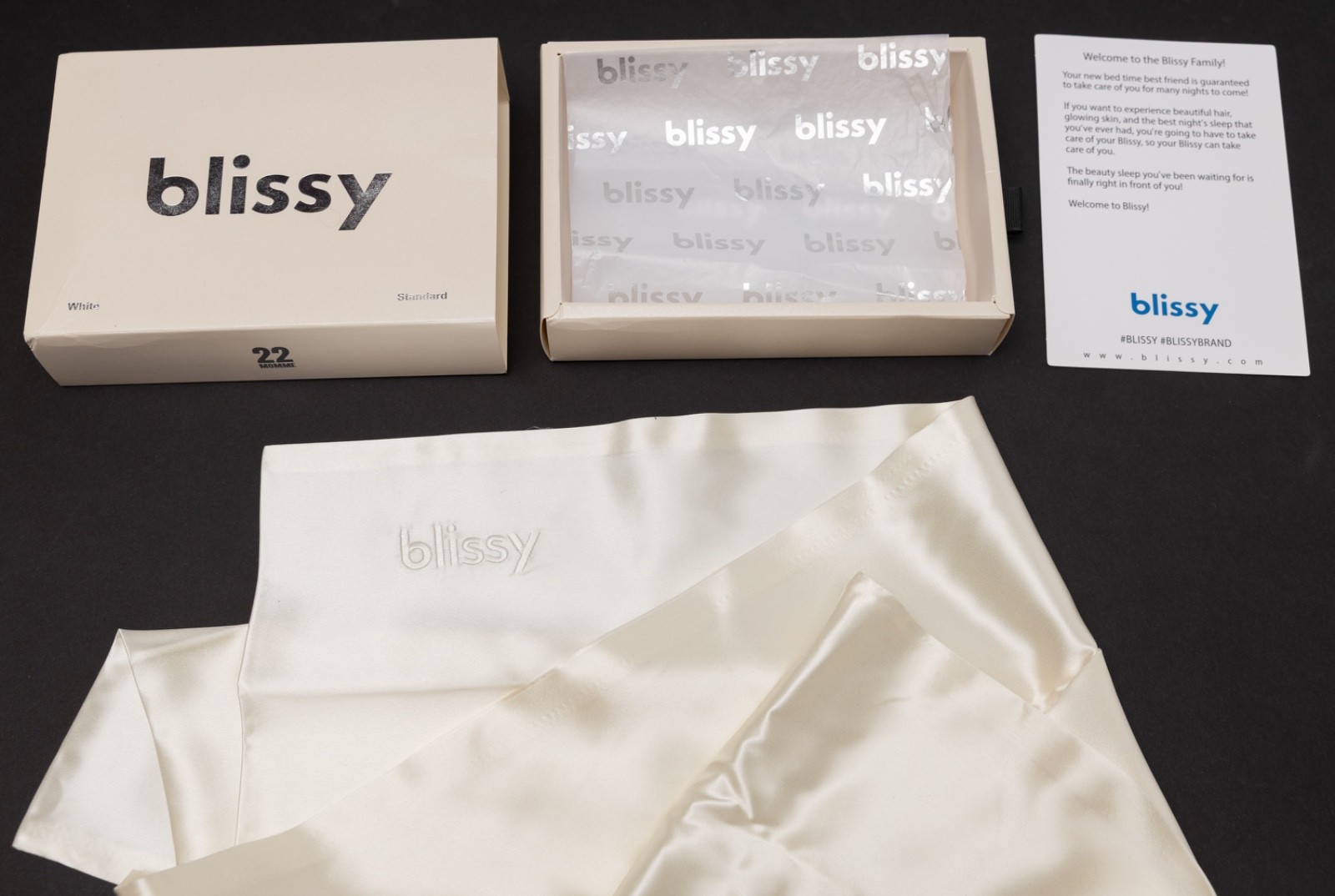 blissy 22 MOMME White 100% Pure Mulberry Silk Standard Size Luxury Pillow Case