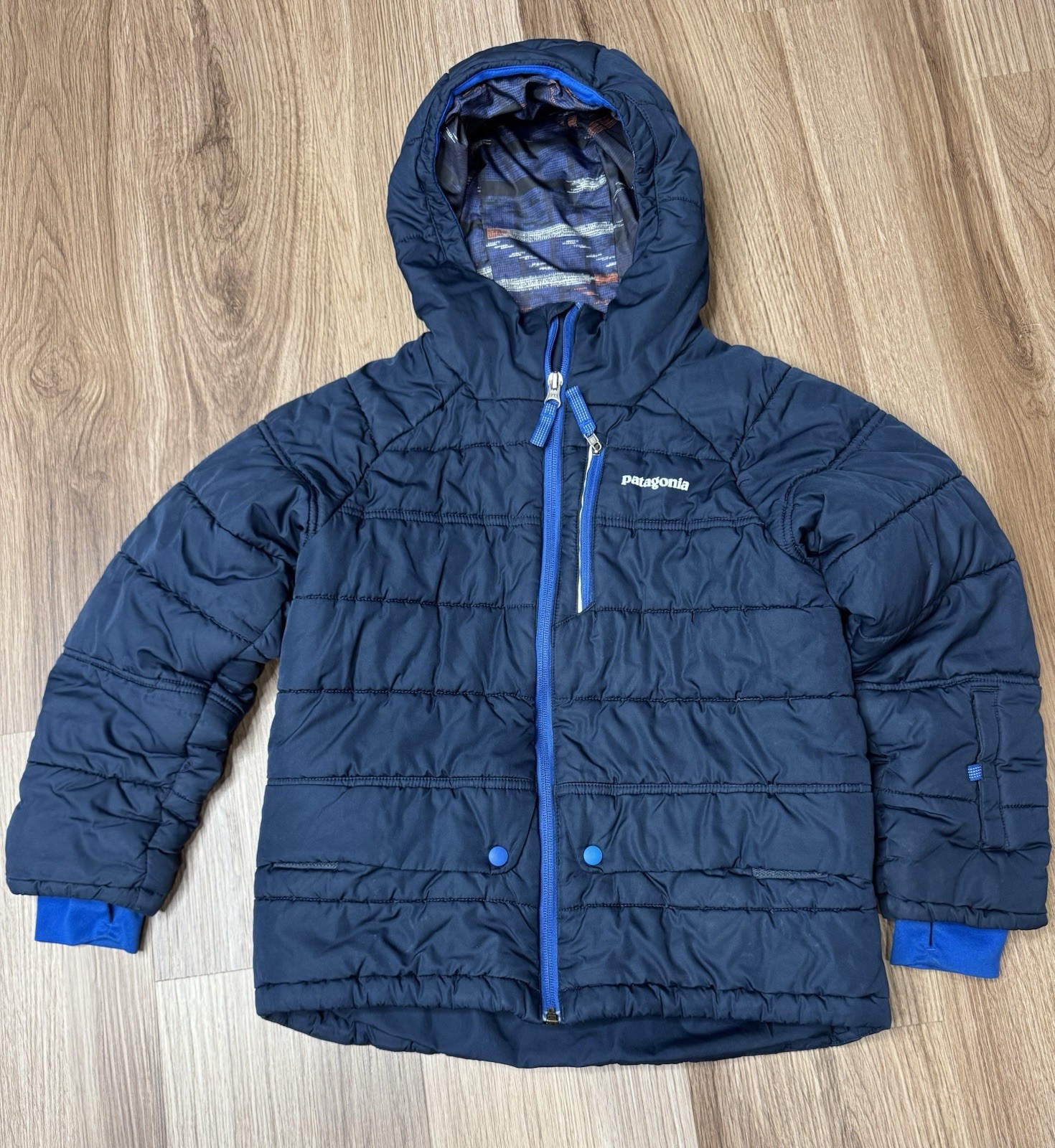 Patagonia Kids Youth Navy Puffer Coat Jacket Full Zip Size S (7-8) EUC Patagonia Kids Youth Navy Puffer Coat Jacket Full Zip Size S (7-8) EUC
