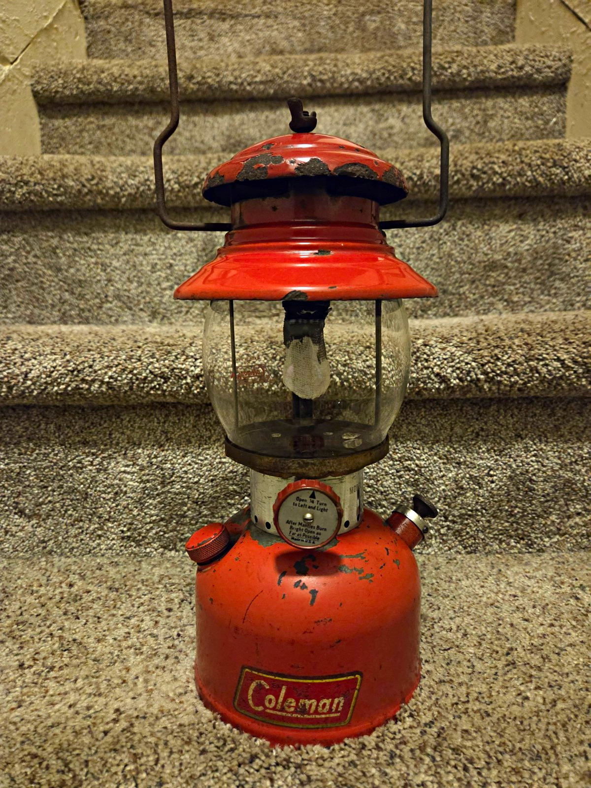 Vintage Coleman 200A Lantern
