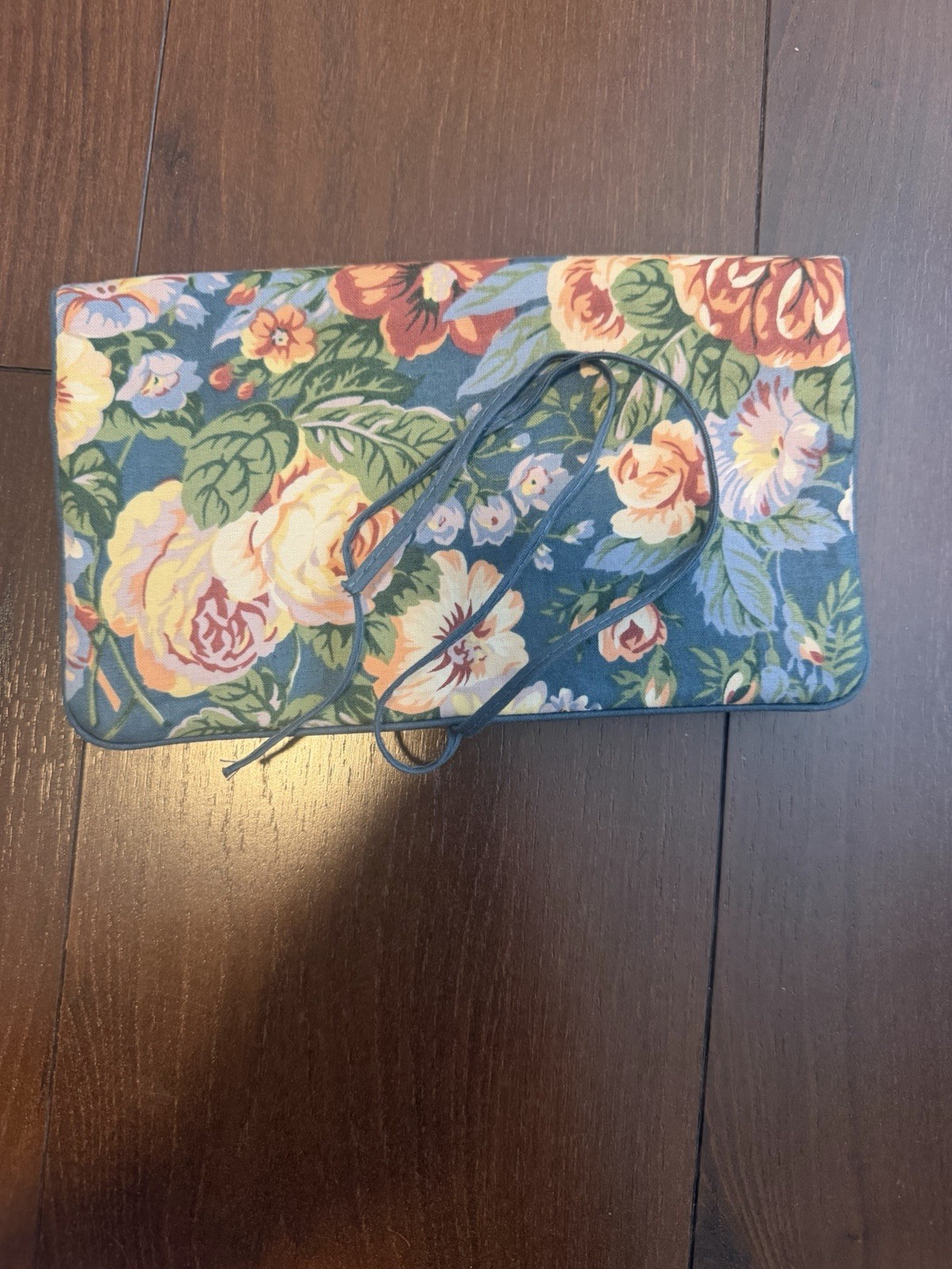Vintage DVF Diane von Furstenberg Teal Floral Tri-Fold Cosmetic Case & Jewelry 