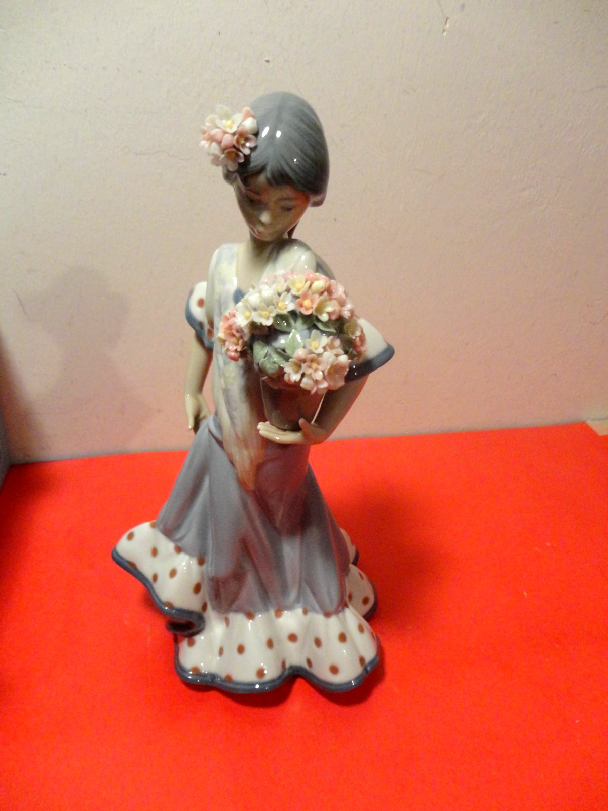 Lladro Flor Maria # 5490 Porcelain Figurine with Box (10 by 5 Lladro Flor Maria # 5490 Porcelain Figurine with Box (10 by 5