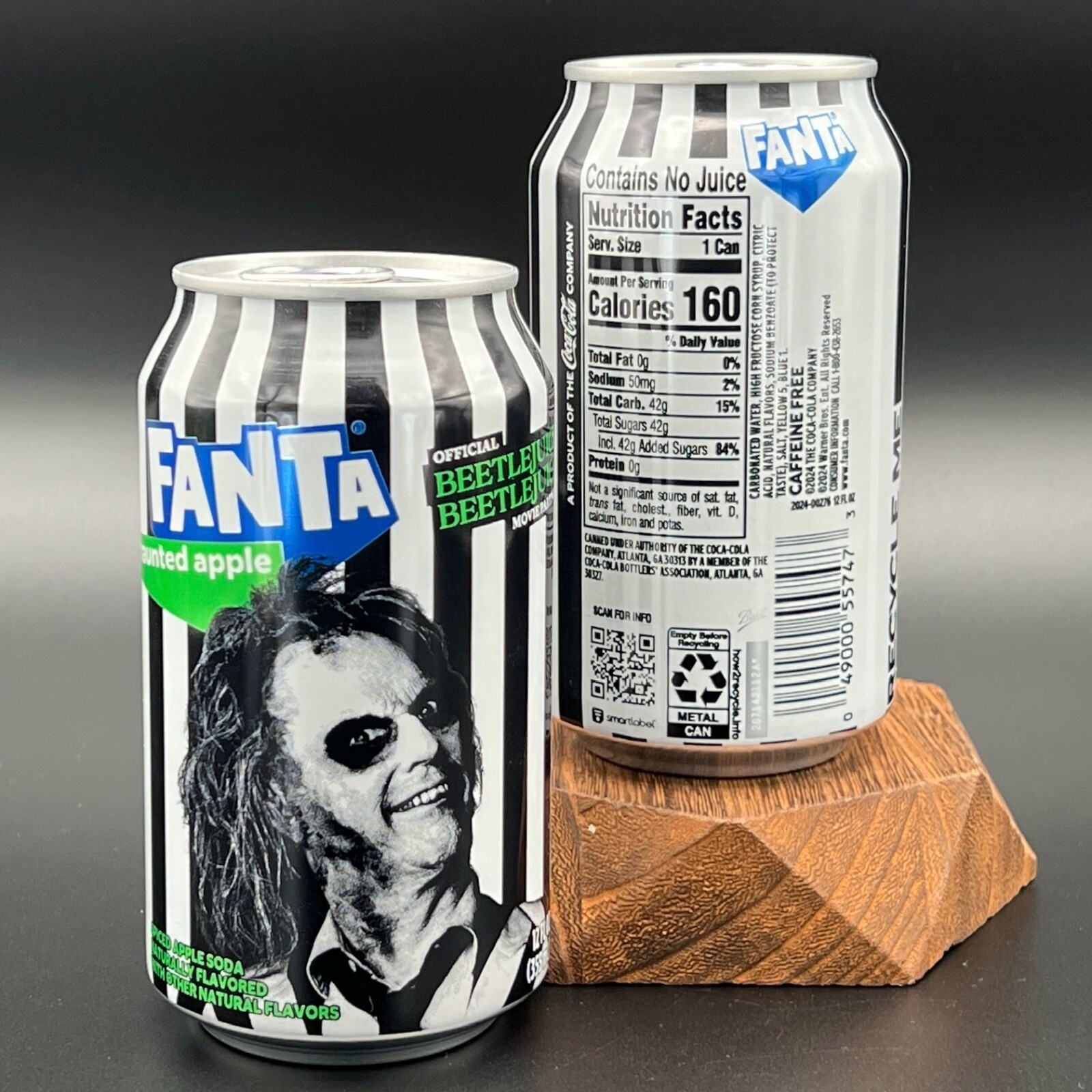 🍏💀 Two - 12oz Limited Edition Fanta Beetlejuice Haunted Apple Cans - FULL 🍏💀 Two - 12oz Limited Edition Fanta Beetlejuice Haunted Apple Cans - FULL