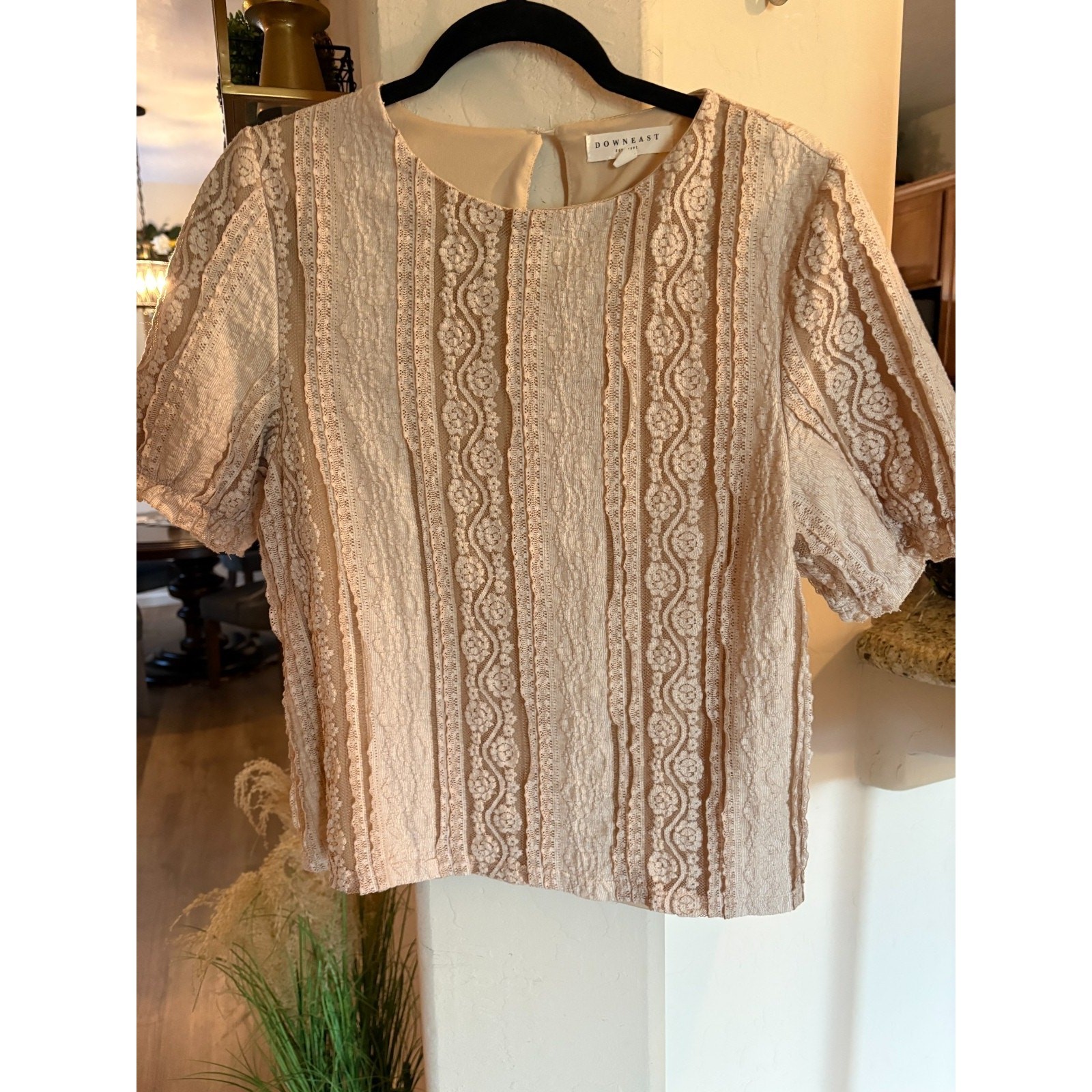 Downeast Women\'s Cream Lace Panel Texture Blouse Short Sleeve Size L 8-12 Downeast Women\'s Cream Lace Panel Texture Blouse Short Sleeve Size L 8-12
