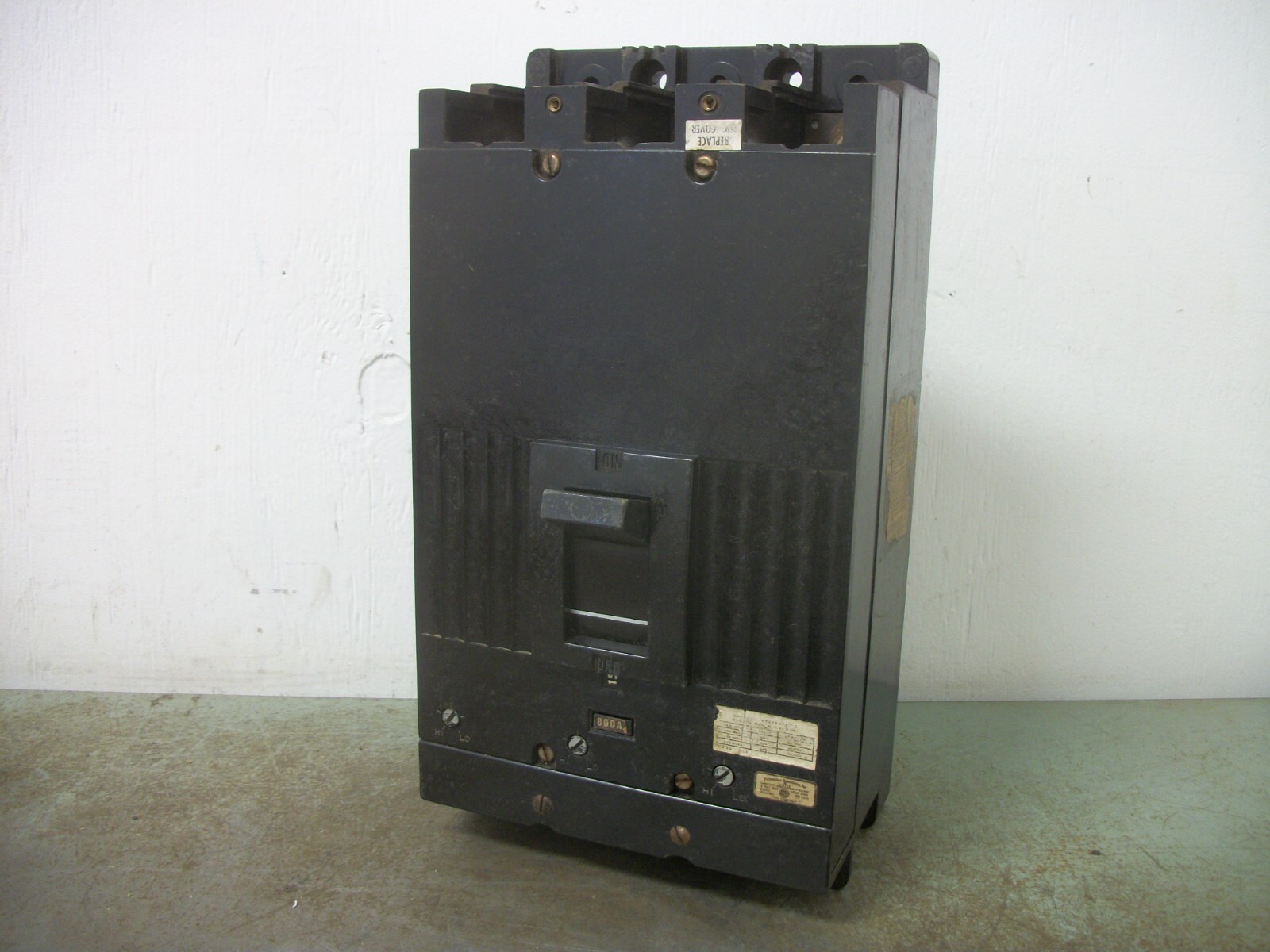 GE TKM CIRCUIT BREAKER TKM836F000 800AMP 600VOLT 3POLE W/800A TRIP