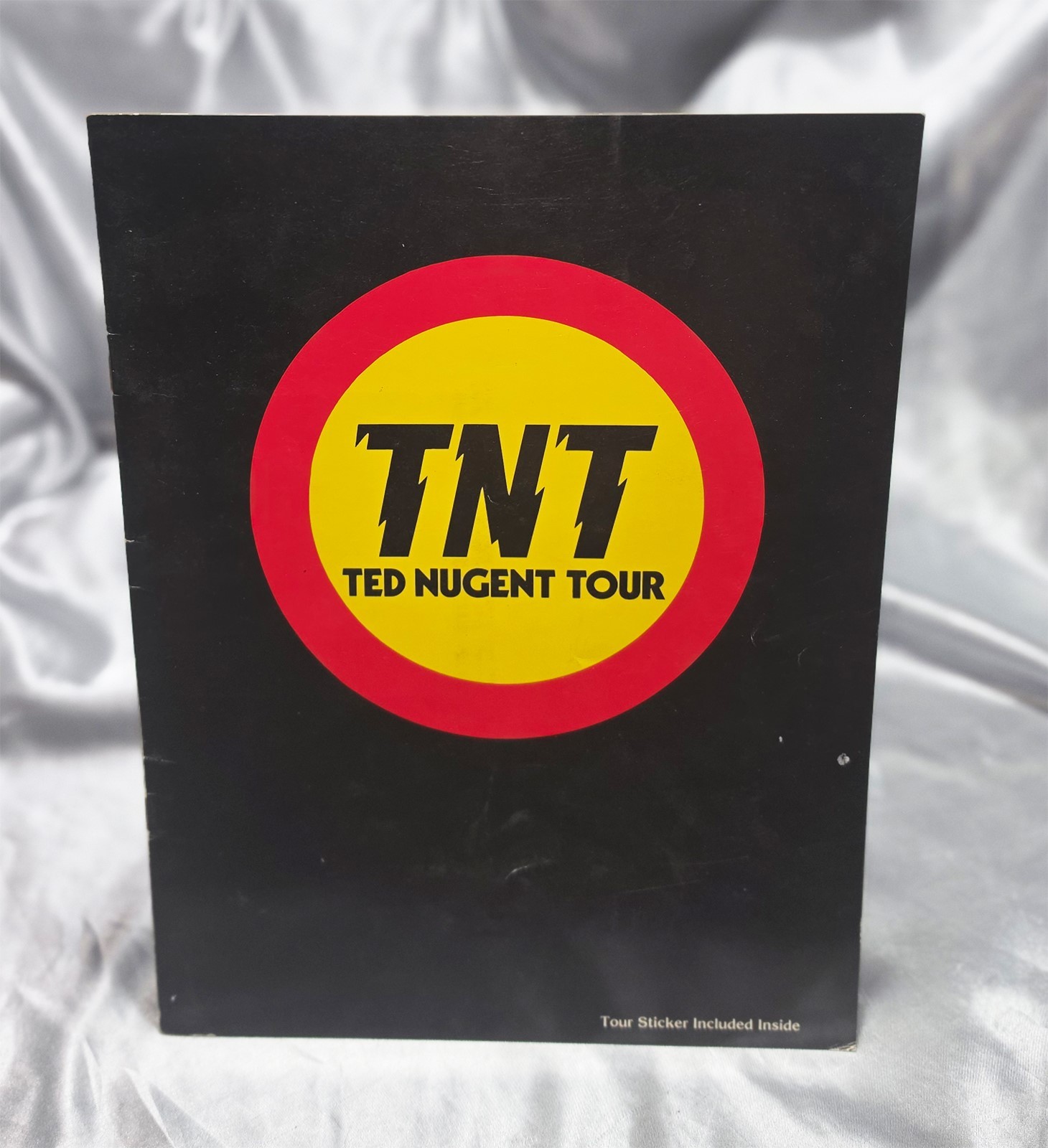 1978 TNT TED NUGENT TOUR PROGRAM BOOK WITH STICKER INCLUDED
