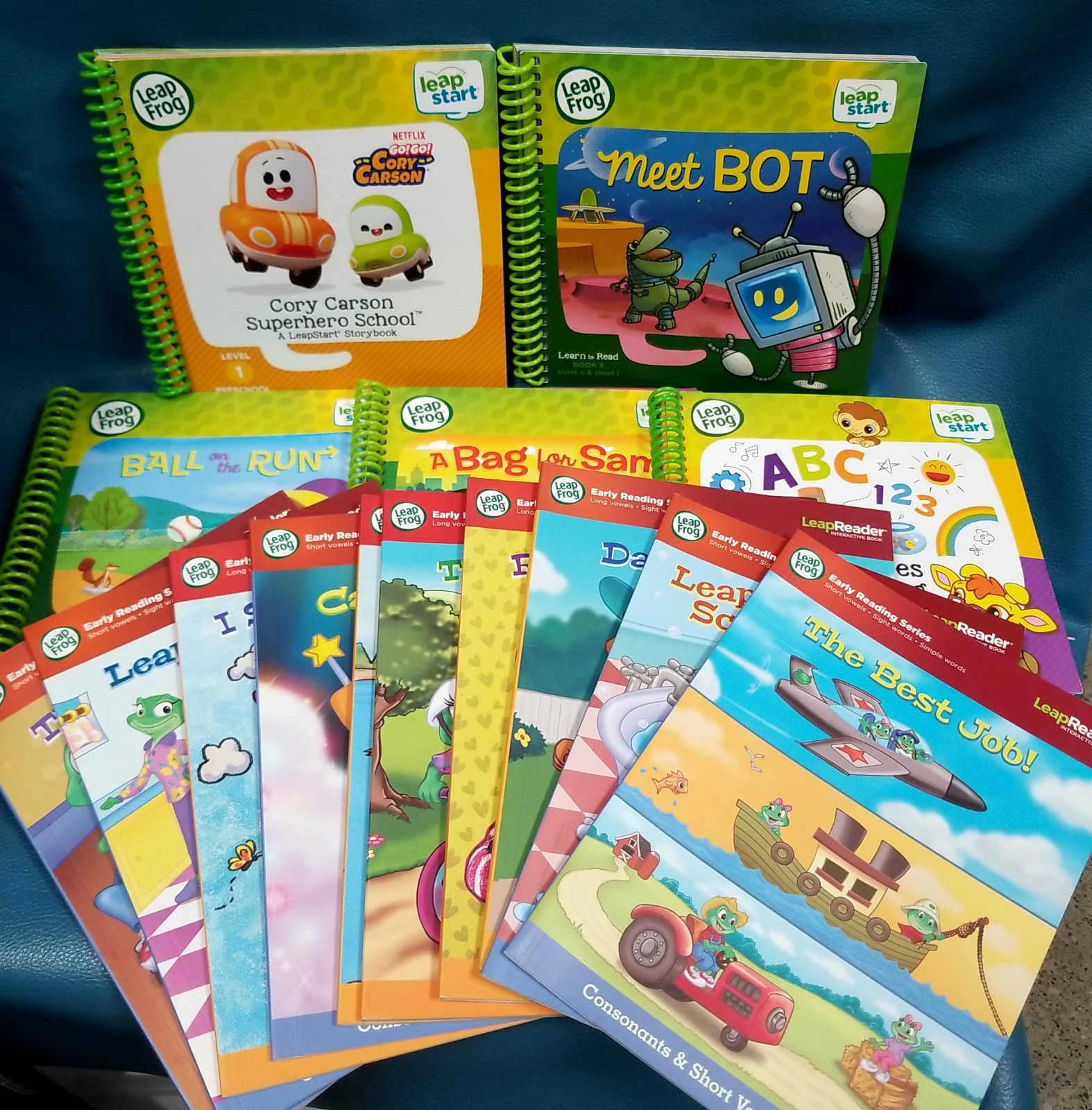 LeapFrog LeapStart Reader Books Leap Readers Lear Start PreSchool + Early Grades